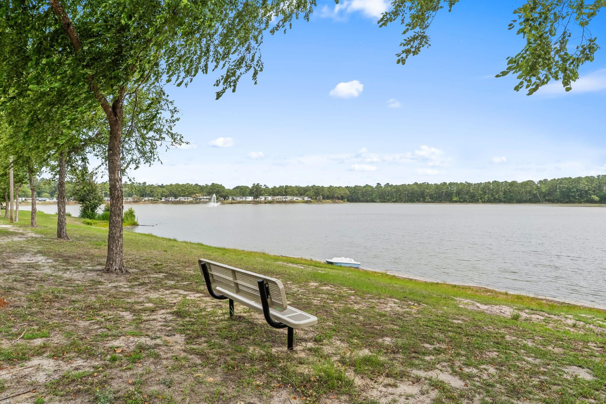 1617 Crystal Lake Dr. Property Photo 41