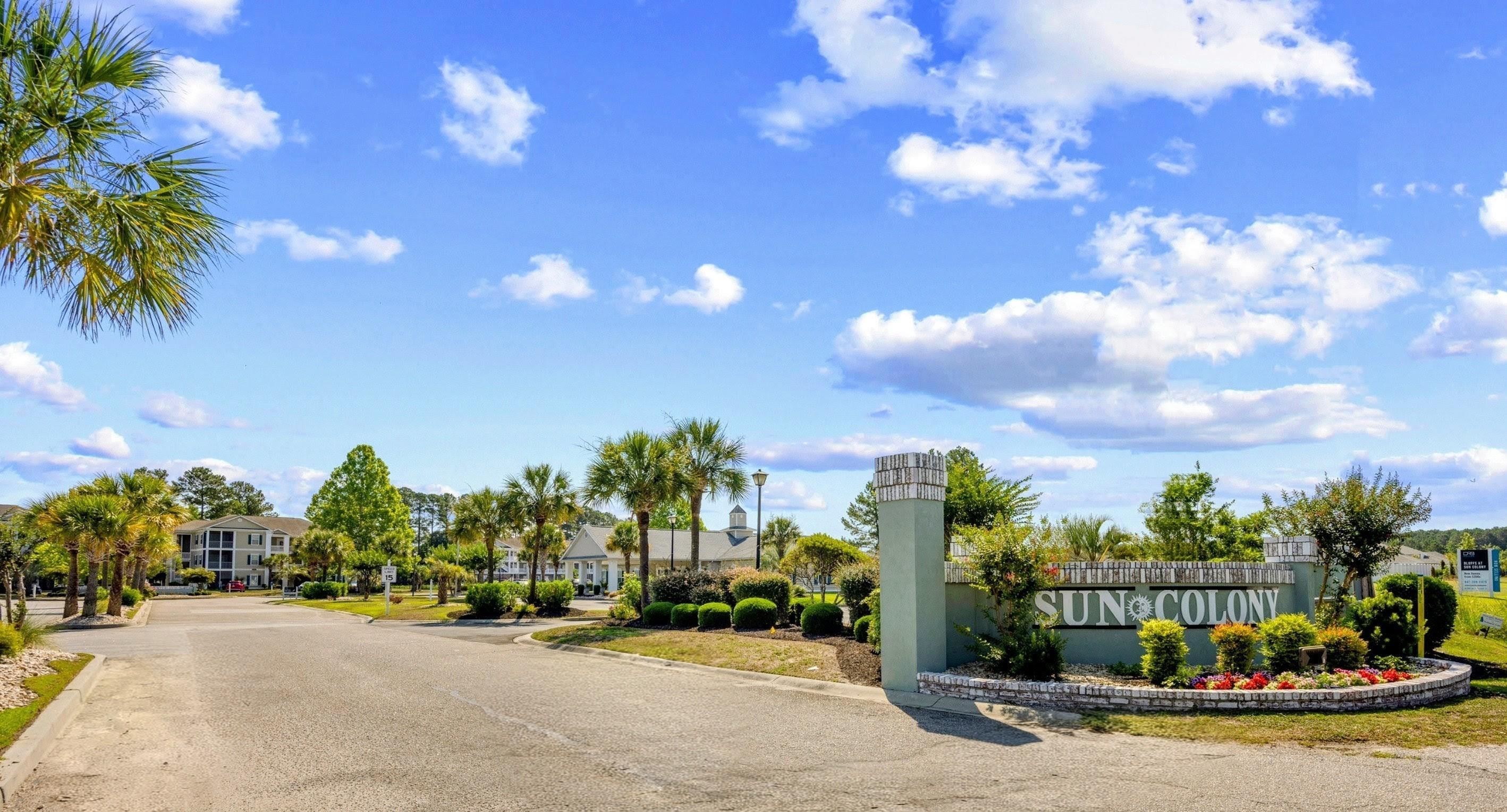 246 Sun Colony Blvd. Property Photo 2