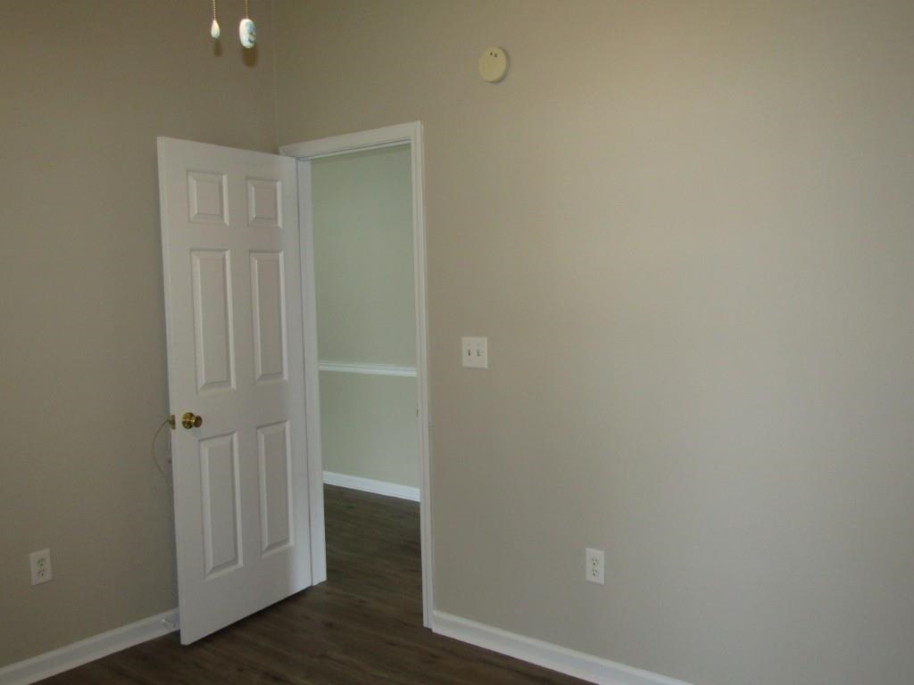 2208 Seaford Dr. Property Photo 14
