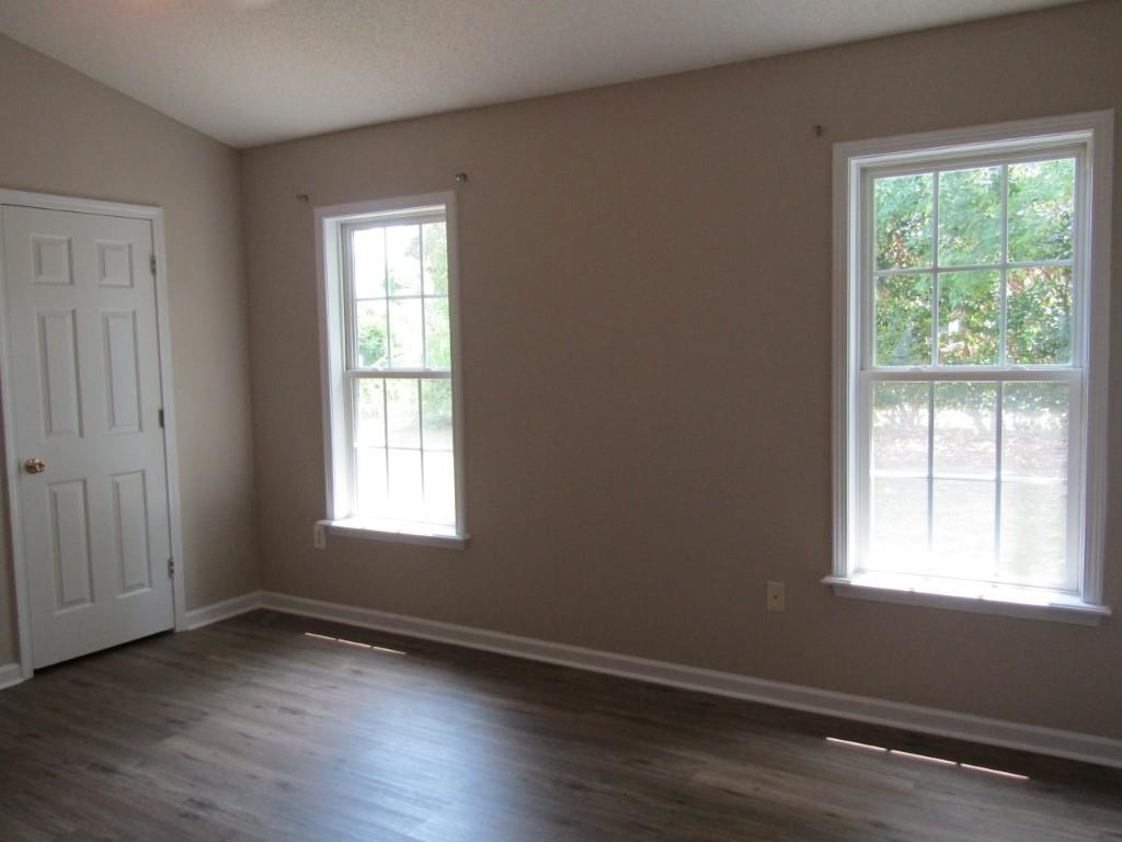 2208 Seaford Dr. Property Photo 20