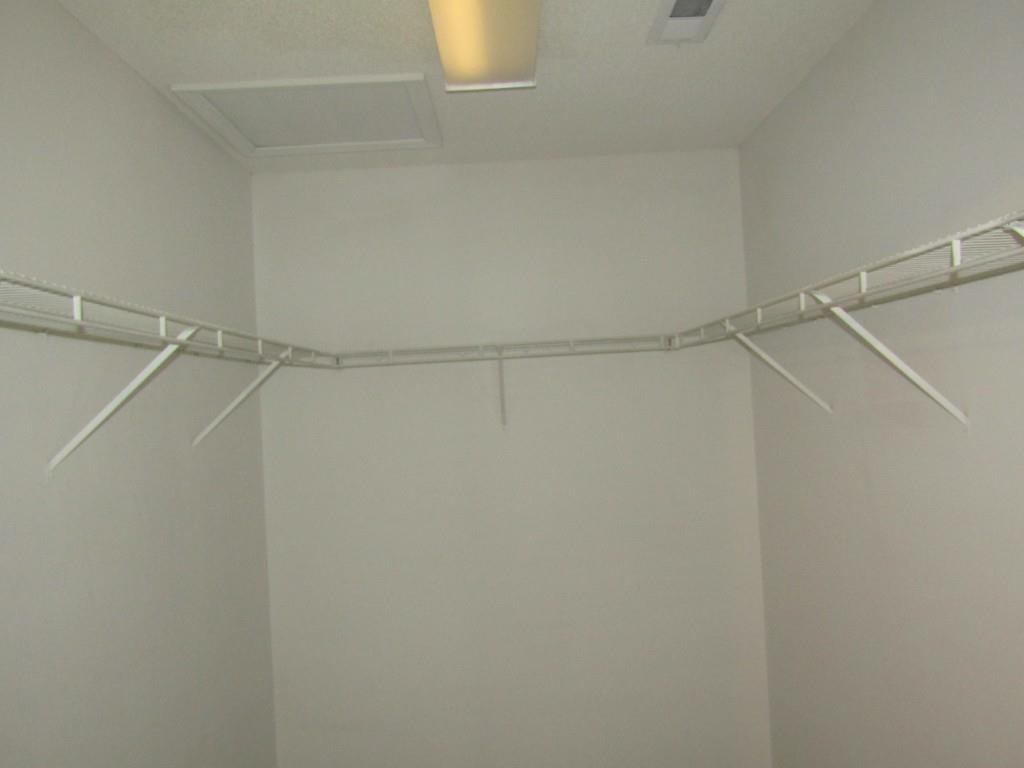 2208 Seaford Dr. Property Photo 23