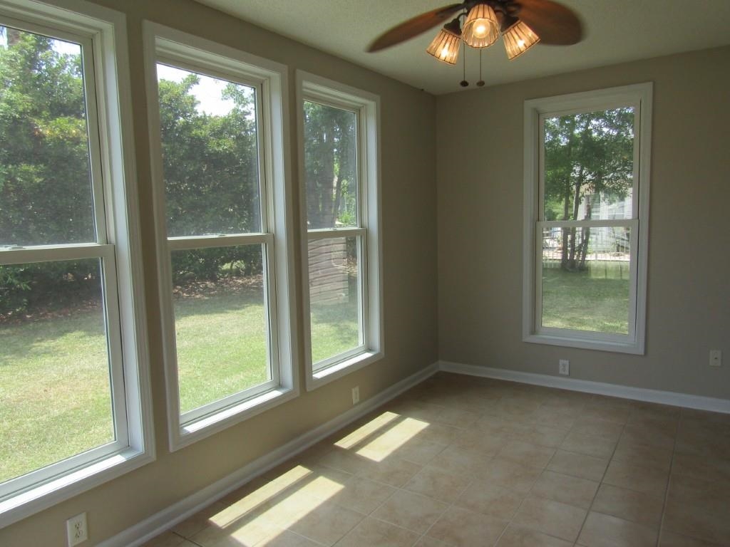 2208 Seaford Dr. Property Photo 33