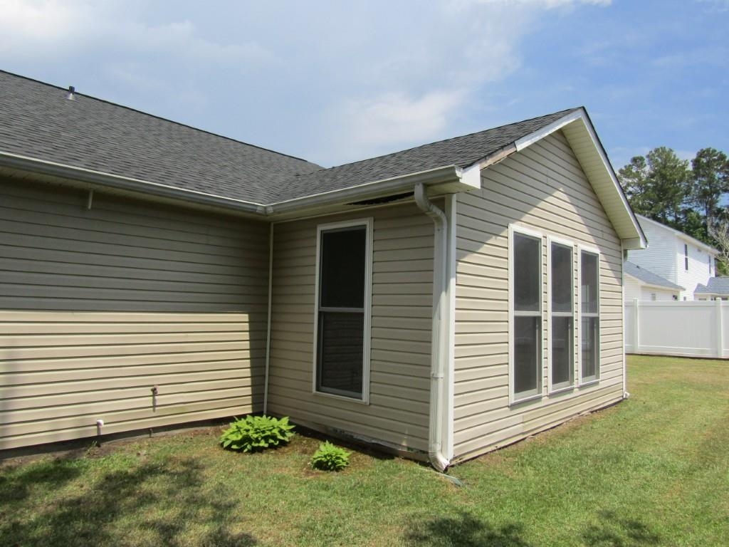 2208 Seaford Dr. Property Photo 40