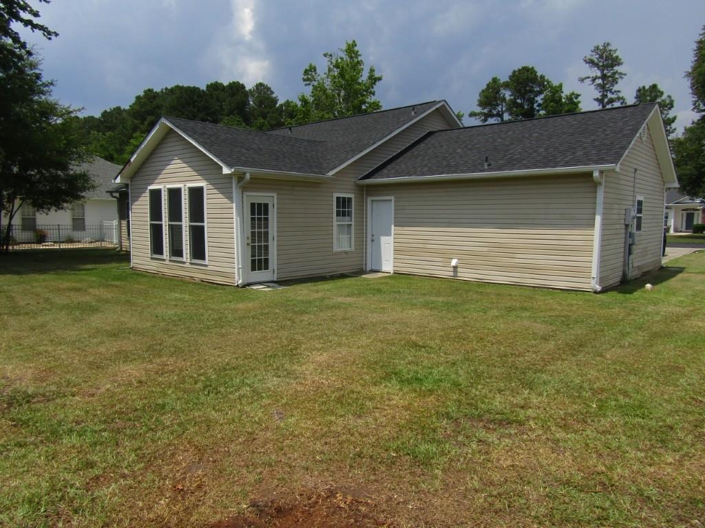2208 Seaford Dr. Property Photo 42