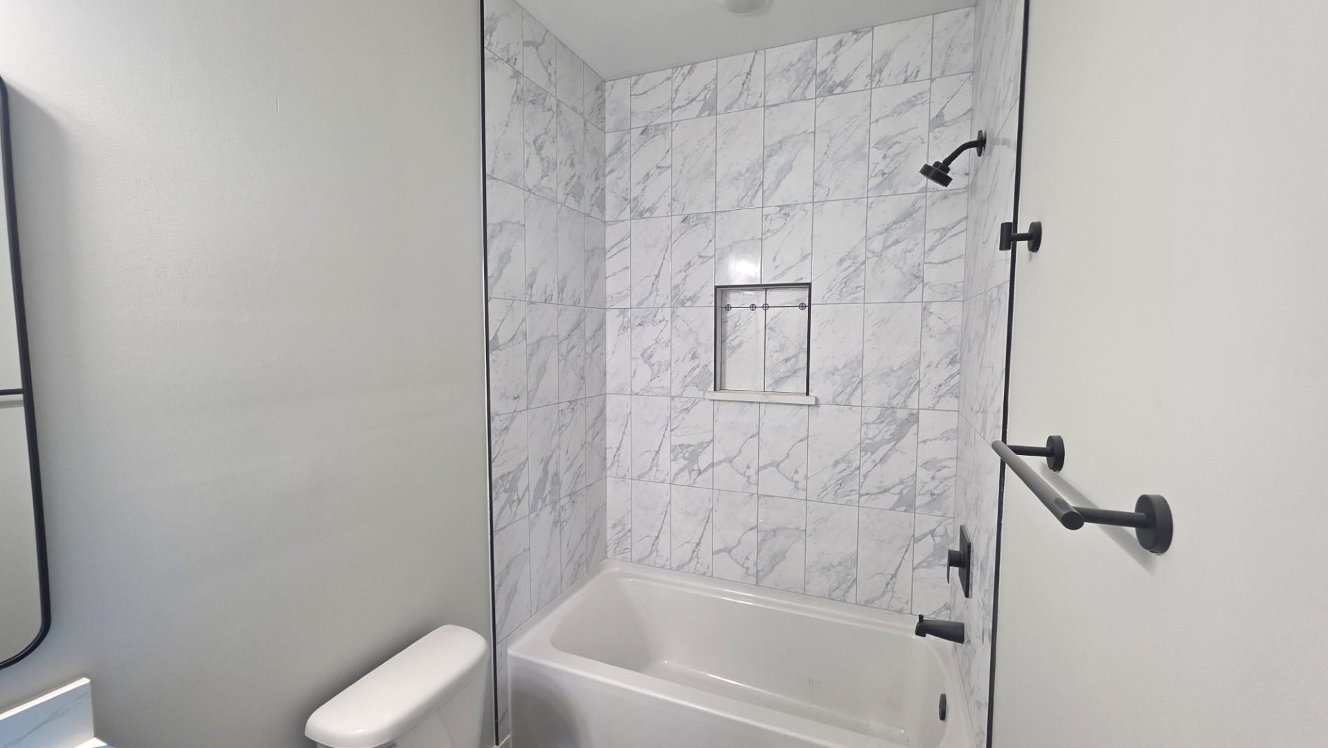 346 Harbour View Dr. Property Photo 7
