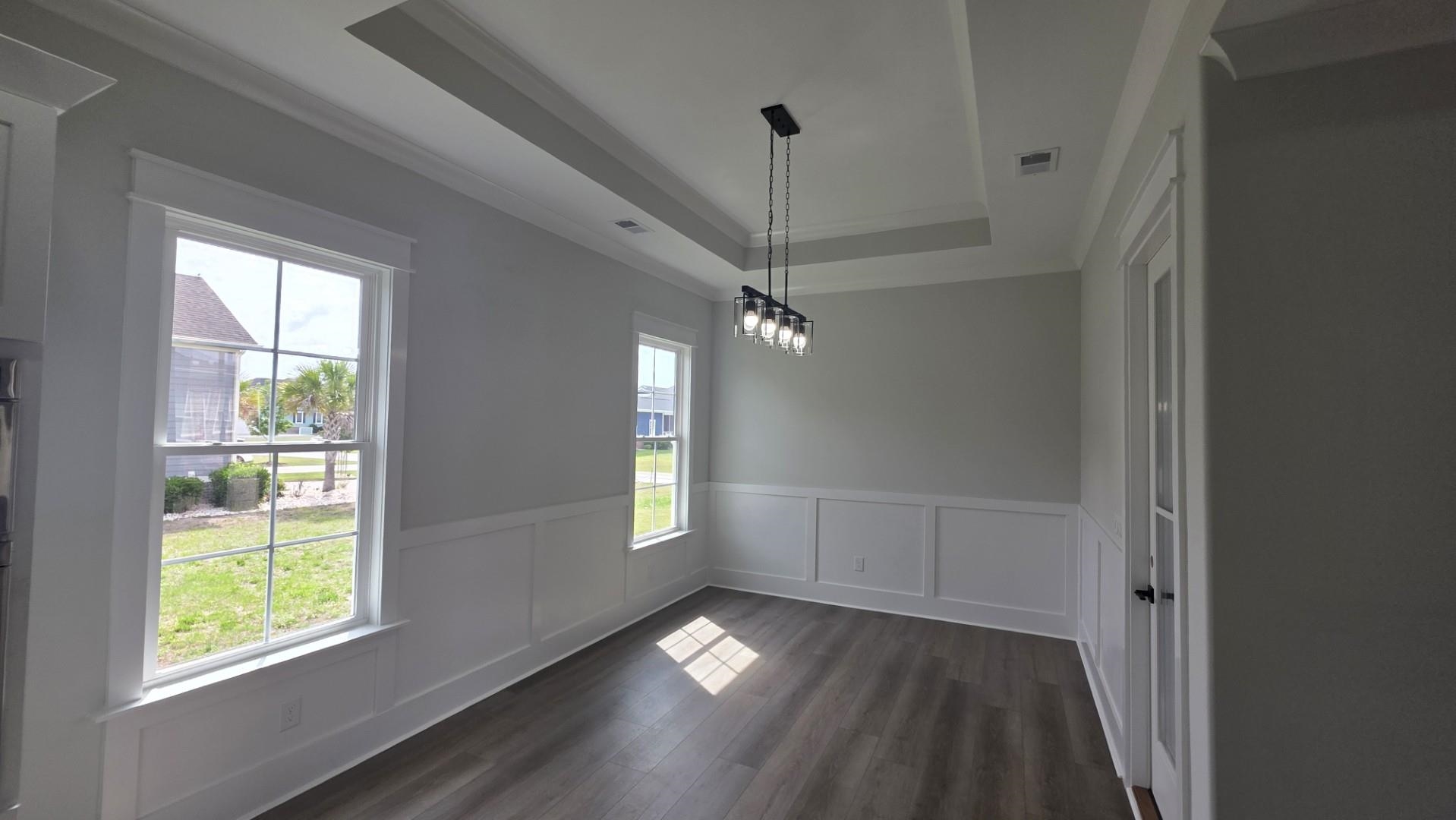 828 Crystal Water Way Property Photo 9