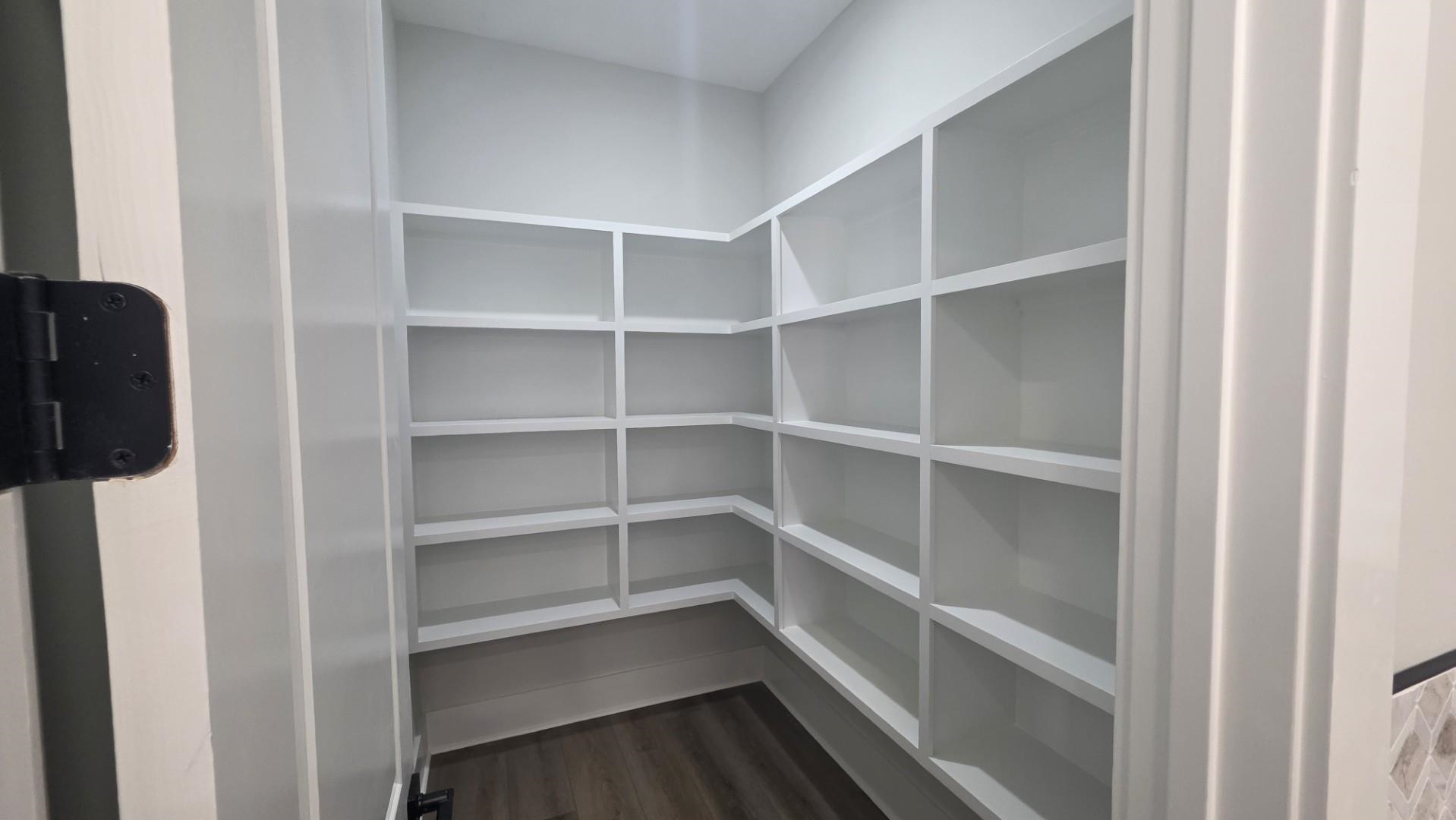 828 Crystal Water Way Property Photo 12