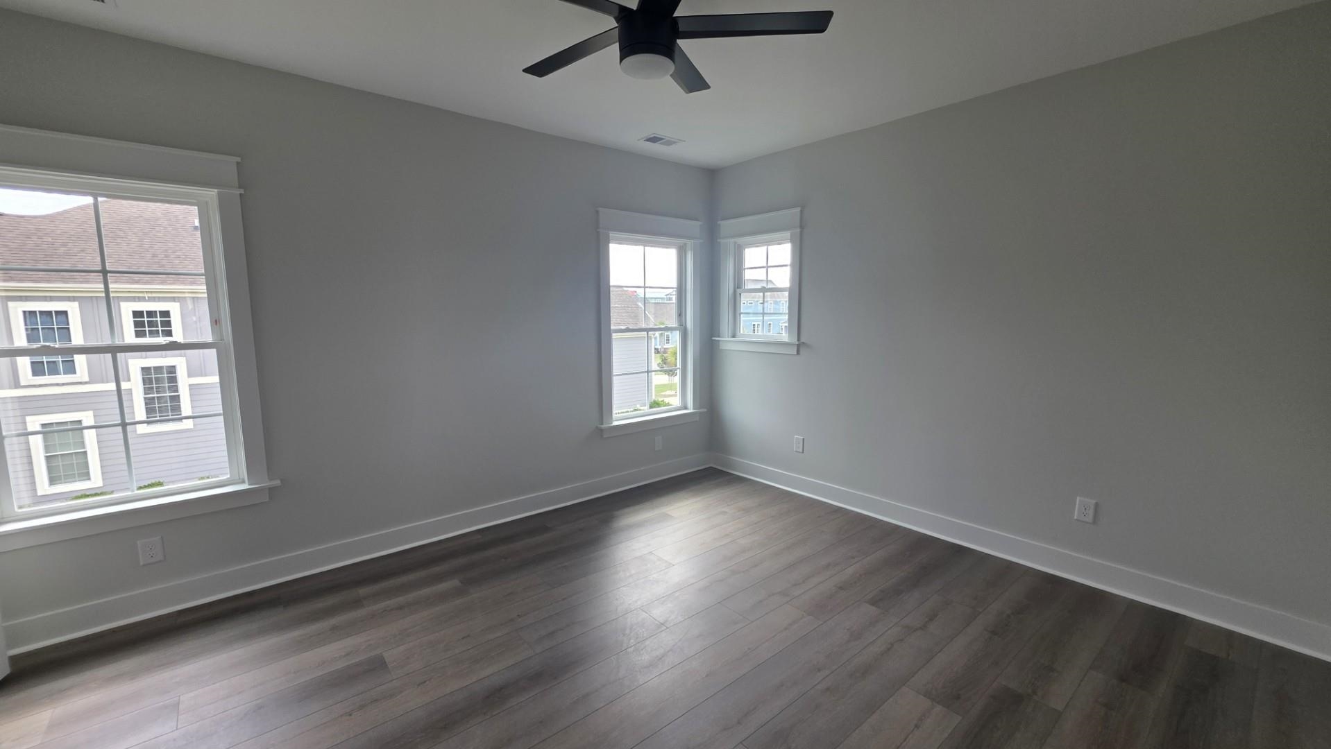 828 Crystal Water Way Property Photo 25