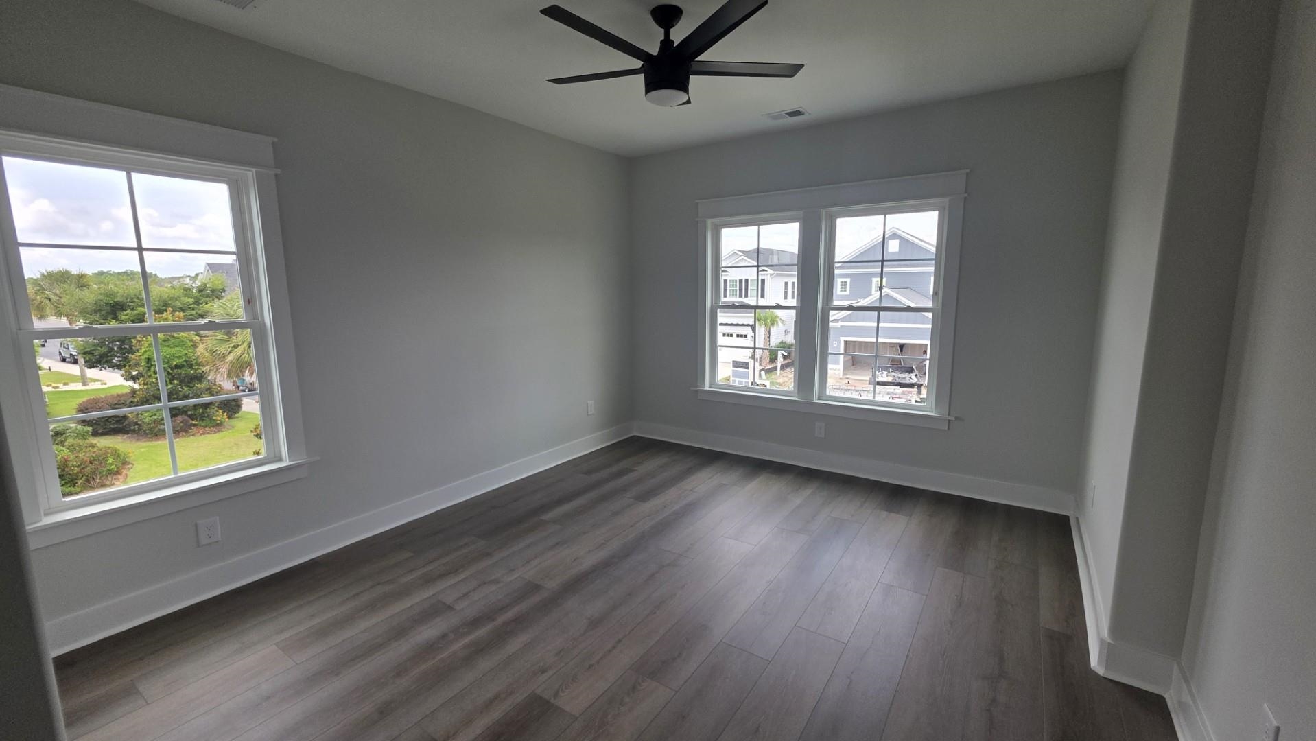 828 Crystal Water Way Property Photo 29