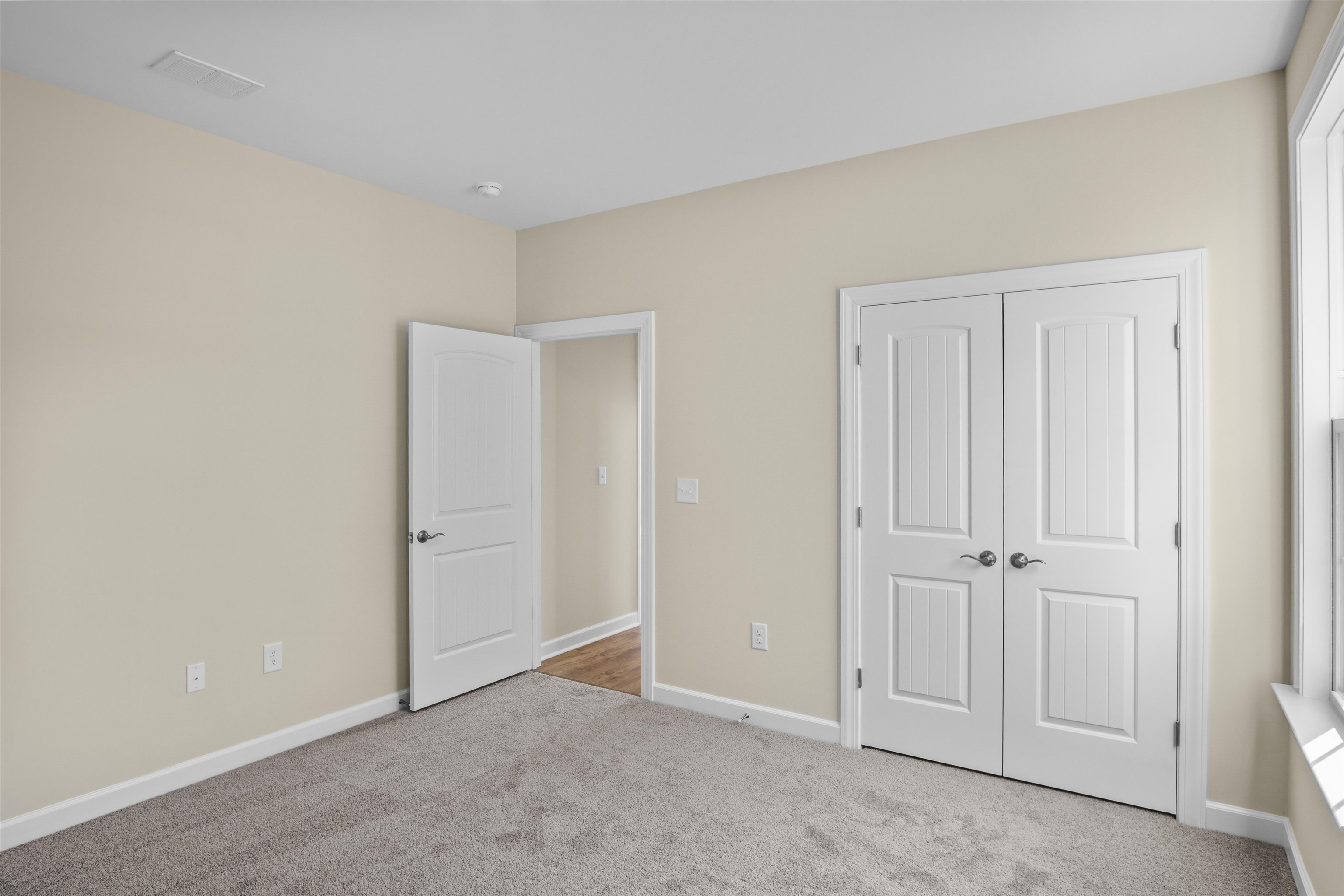 449 Starlit Way Property Photo 10