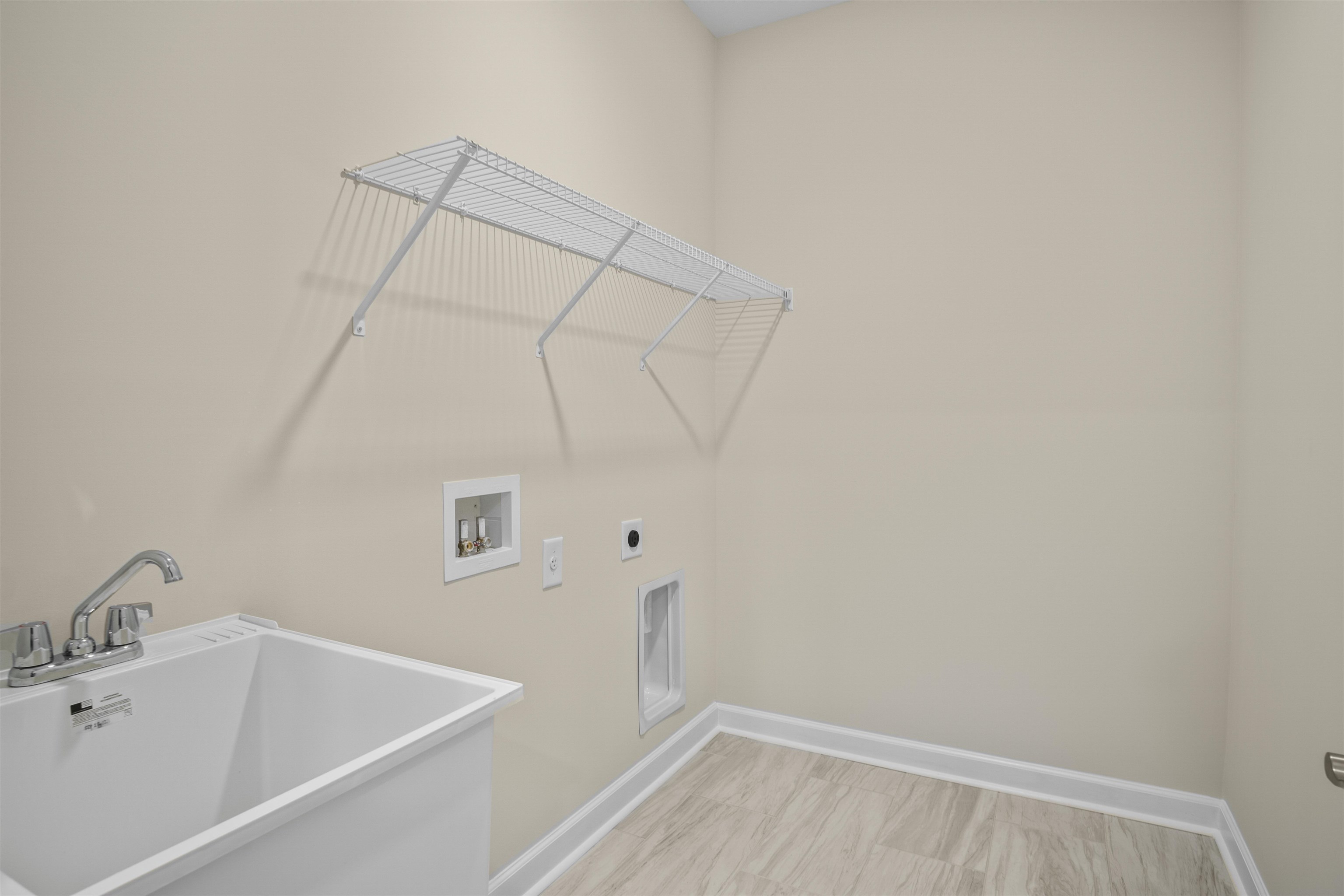 449 Starlit Way Property Photo 14