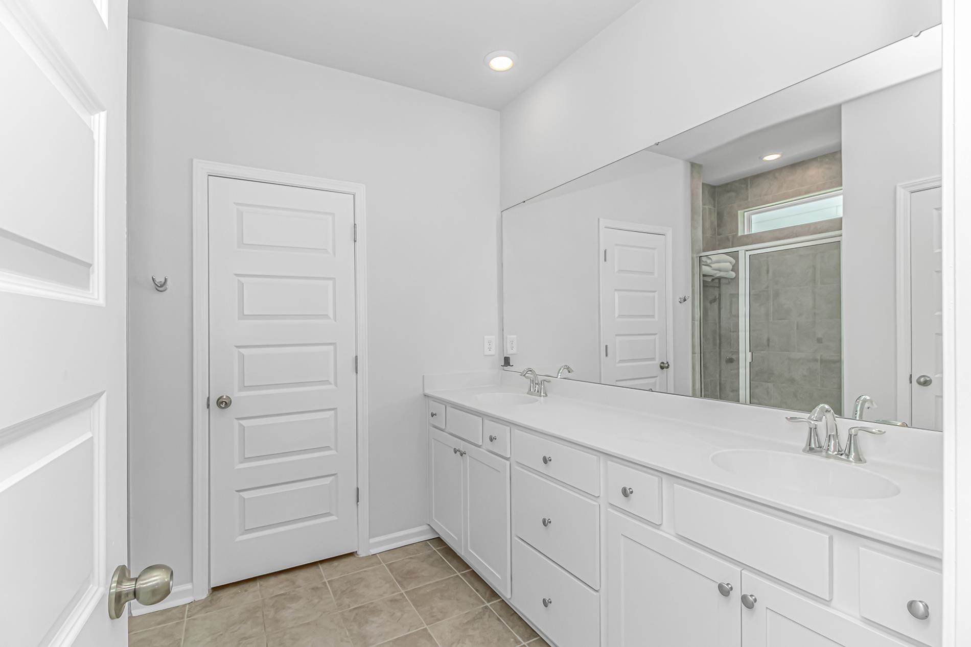 5709 Whitebark Dr. Property Photo 18
