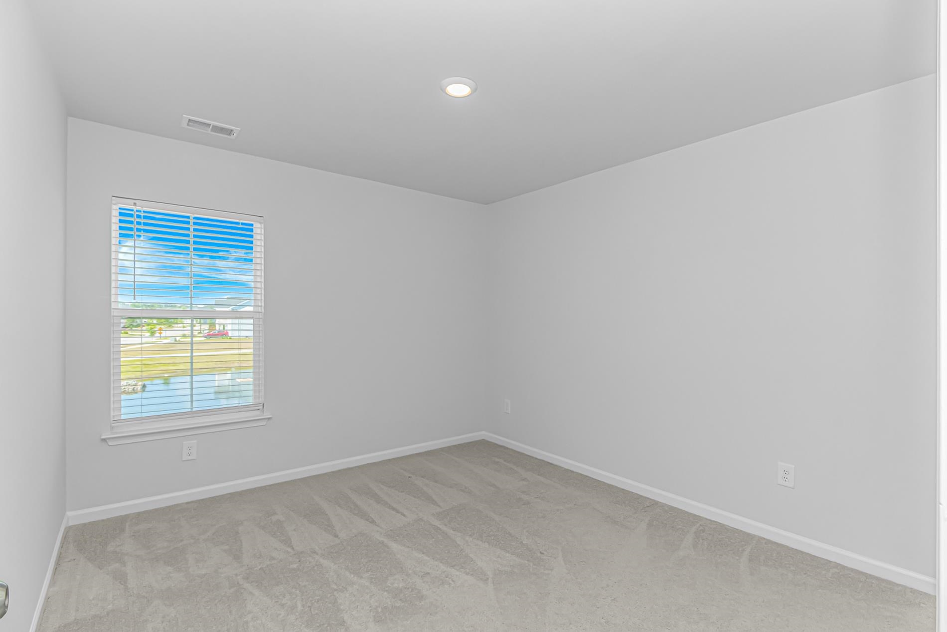5709 Whitebark Dr. Property Photo 20