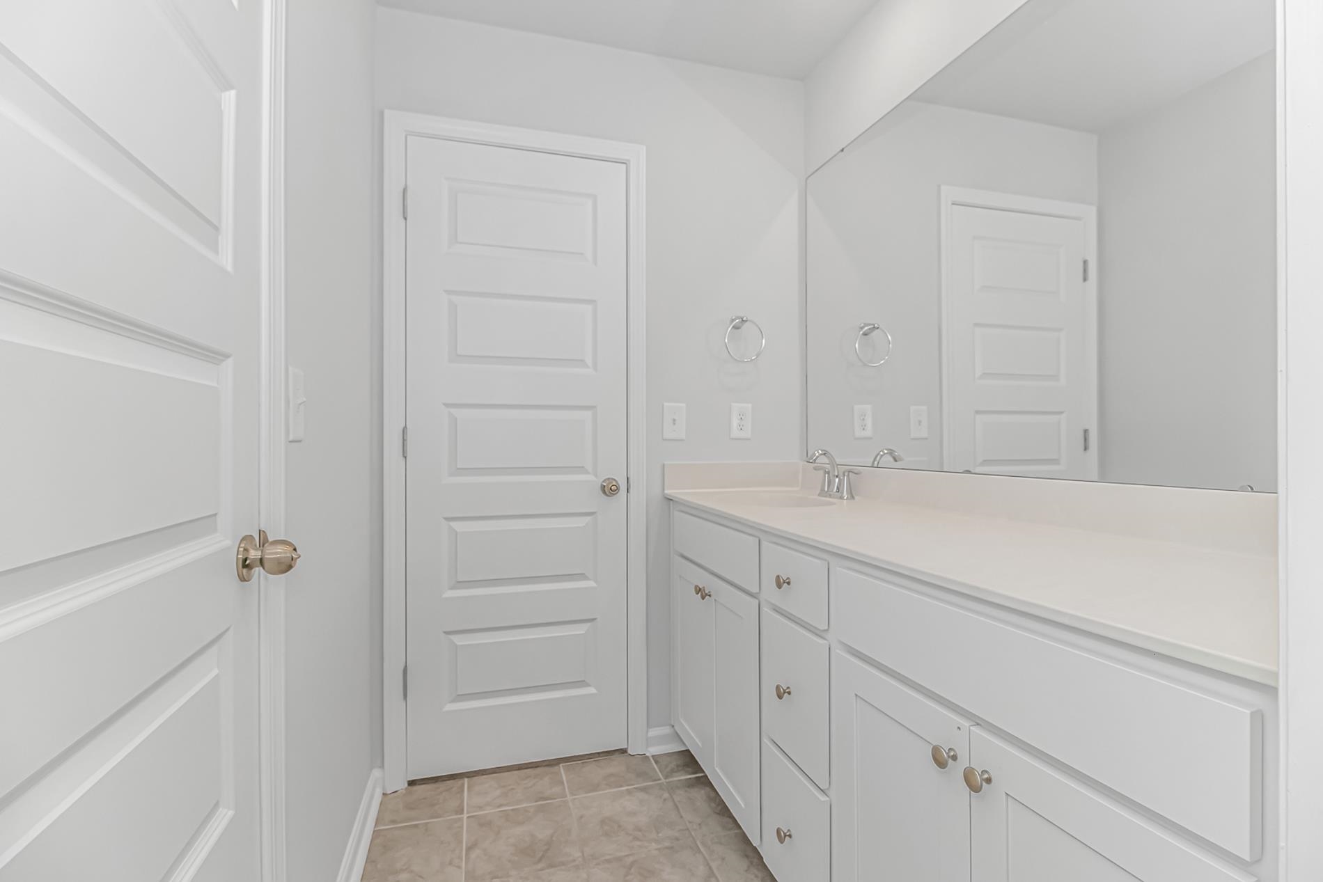 5709 Whitebark Dr. Property Photo 22