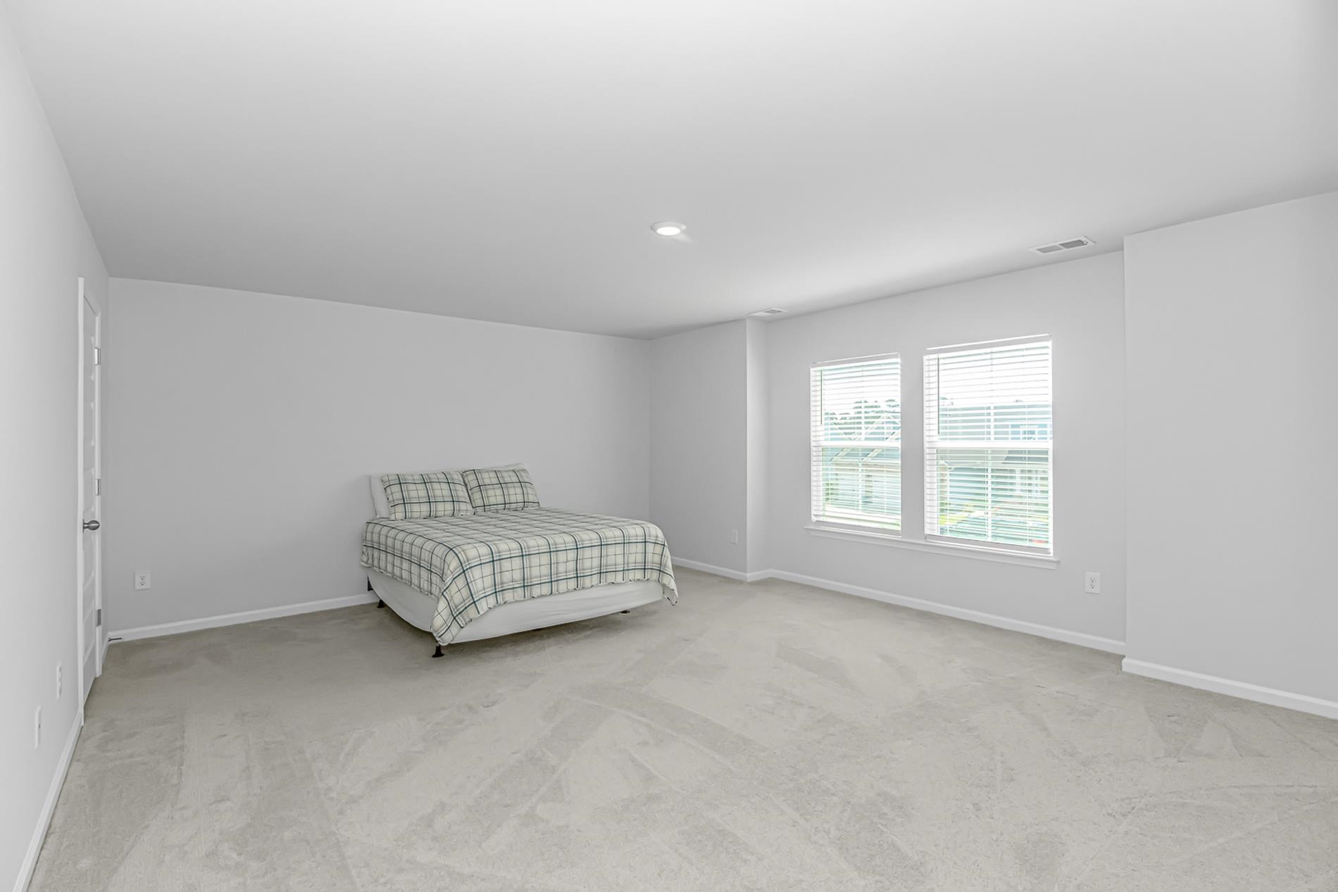 5709 Whitebark Dr. Property Photo 24
