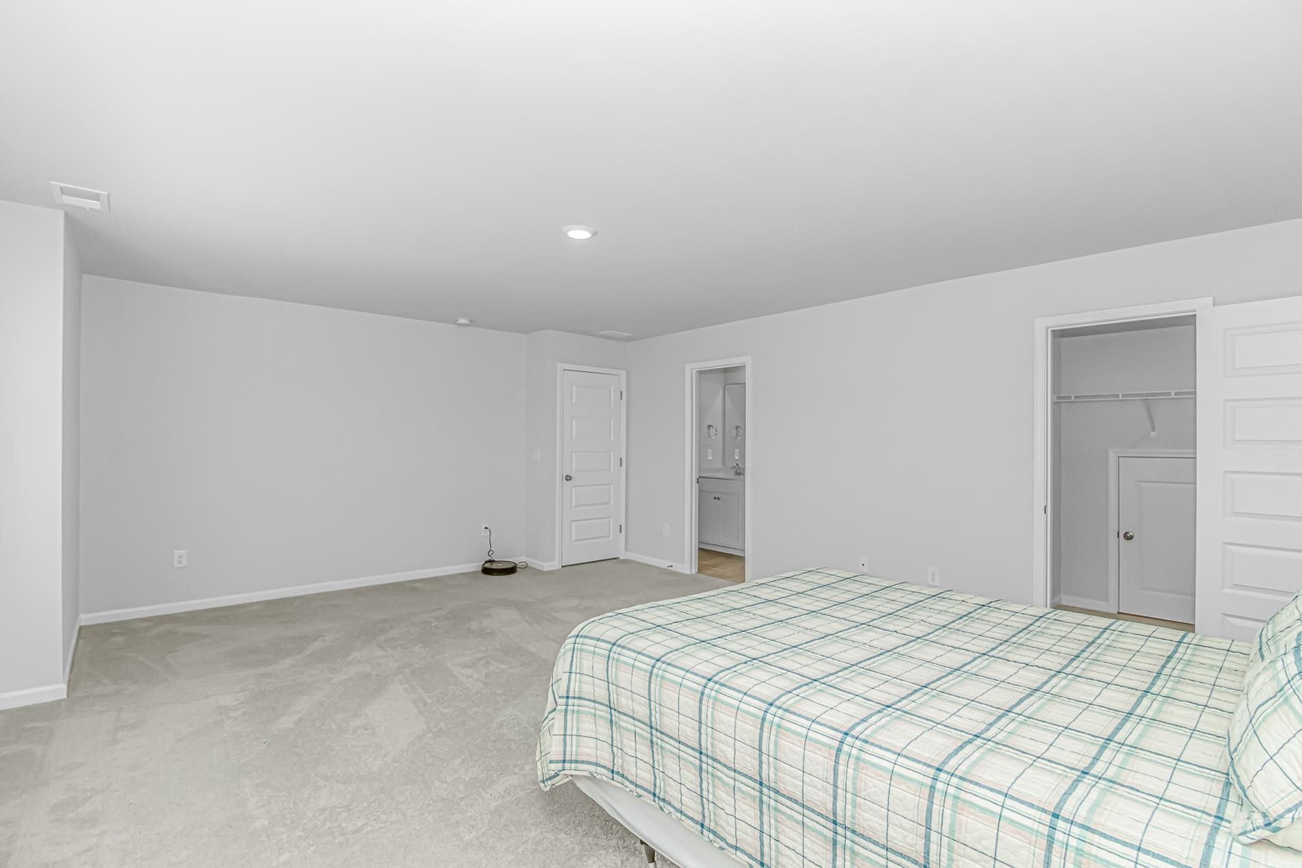 5709 Whitebark Dr. Property Photo 25
