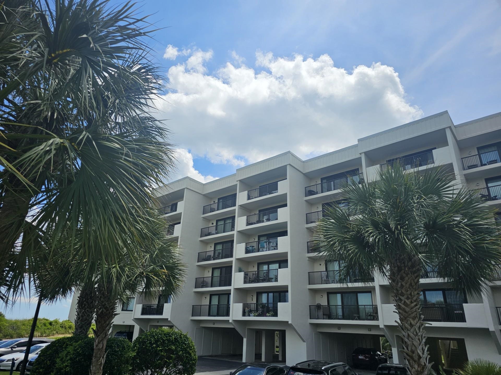 741 Retreat Beach Circle Property Photo 1