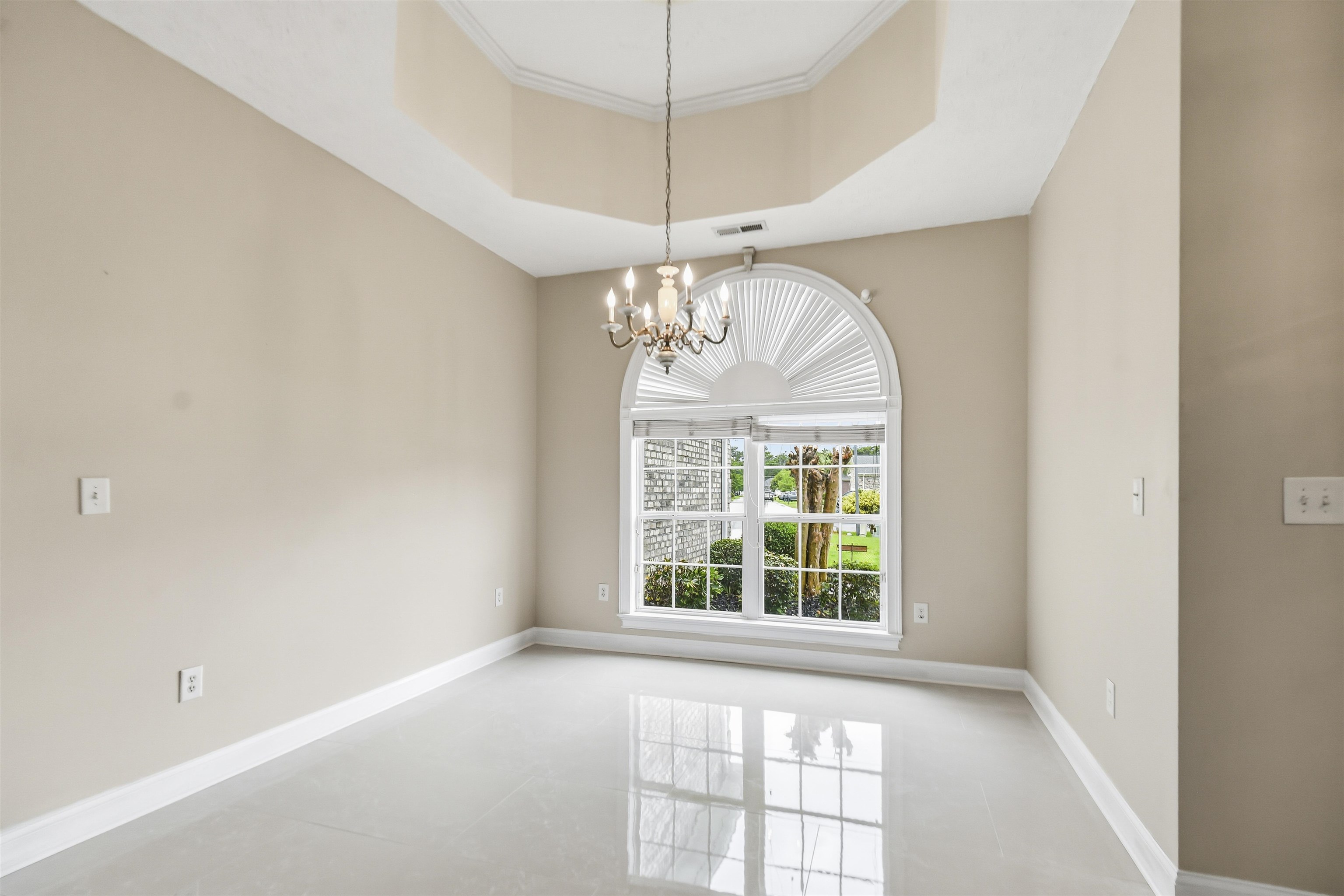 3600 Kingsley Dr. Property Photo 14