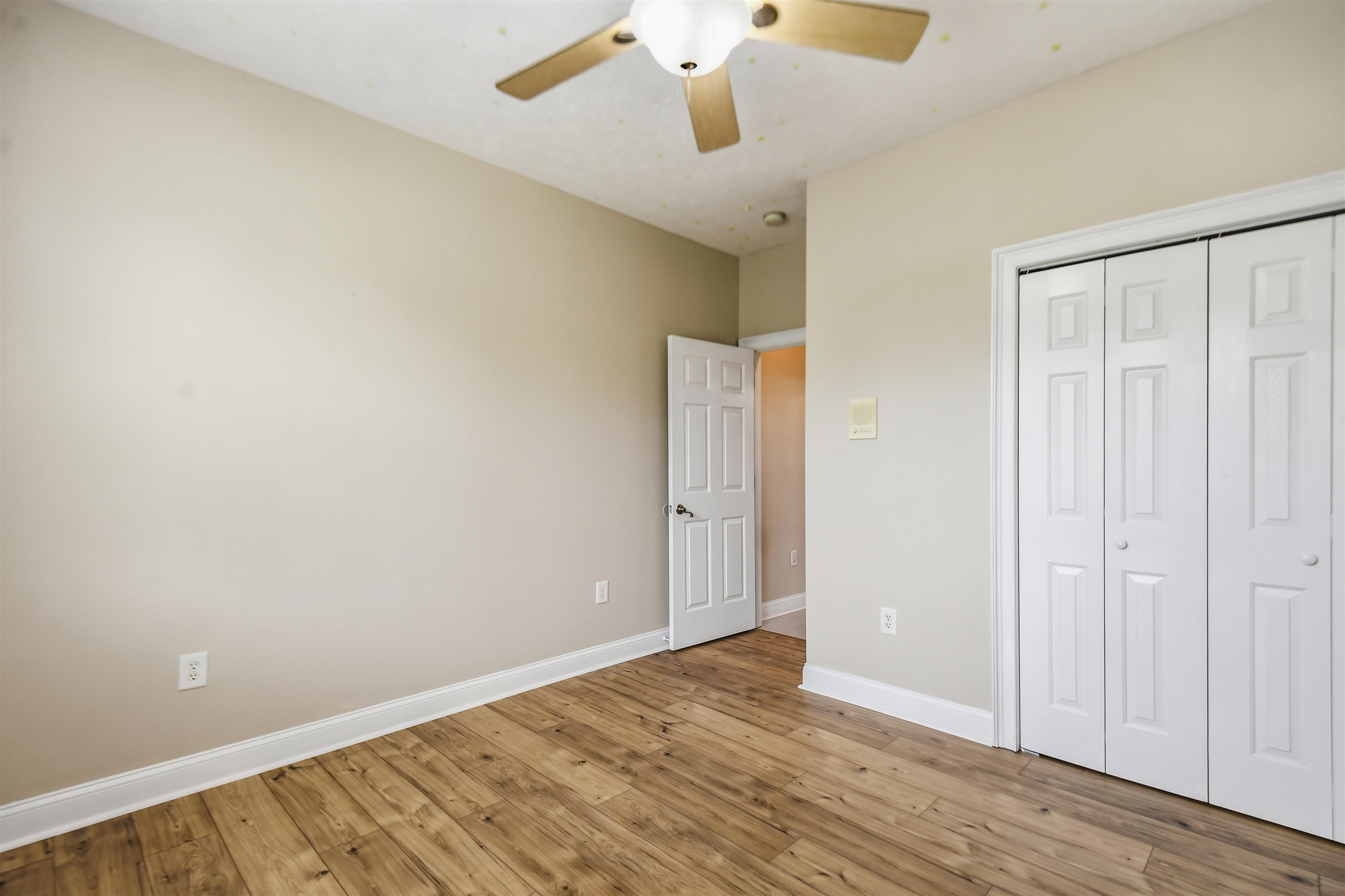 3600 Kingsley Dr. Property Photo 27