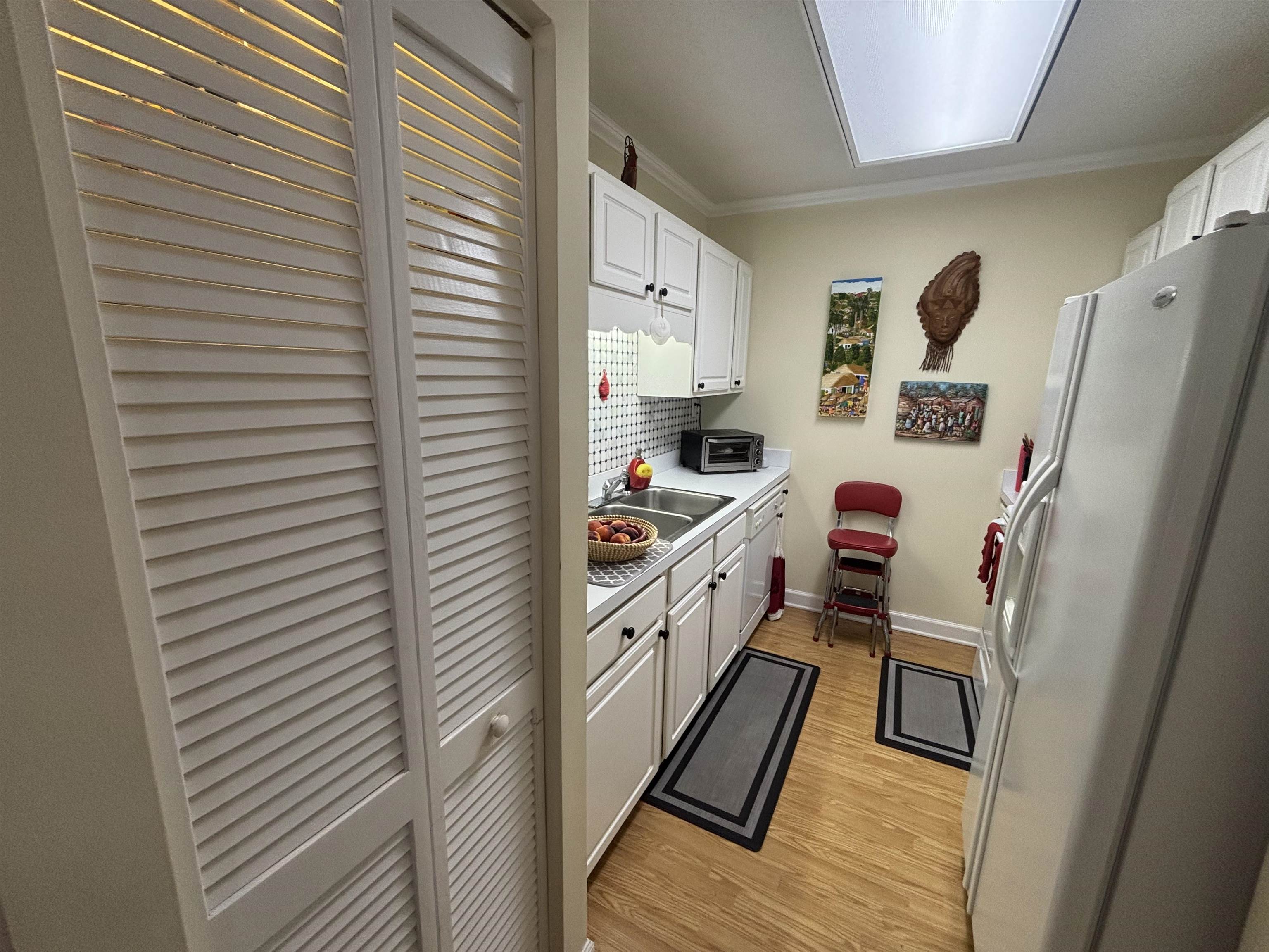 5001 Little River Rd. Property Photo 14