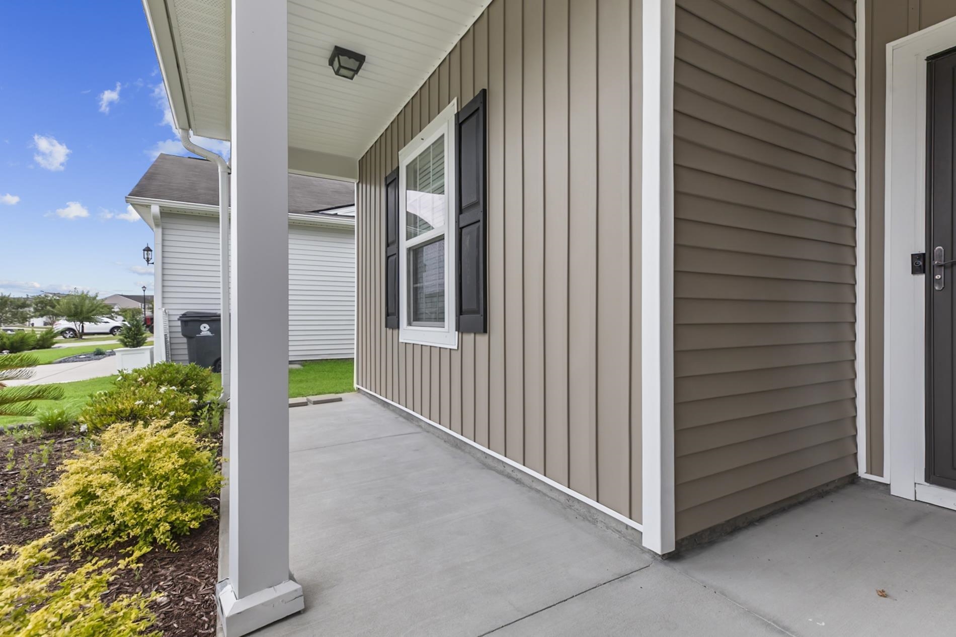 2813 Eton St. Property Photo 6