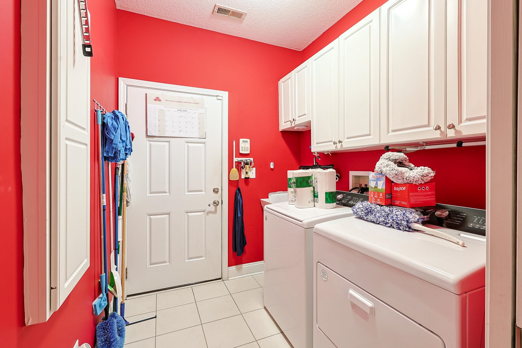 412 Fawn Ct. Property Photo 15