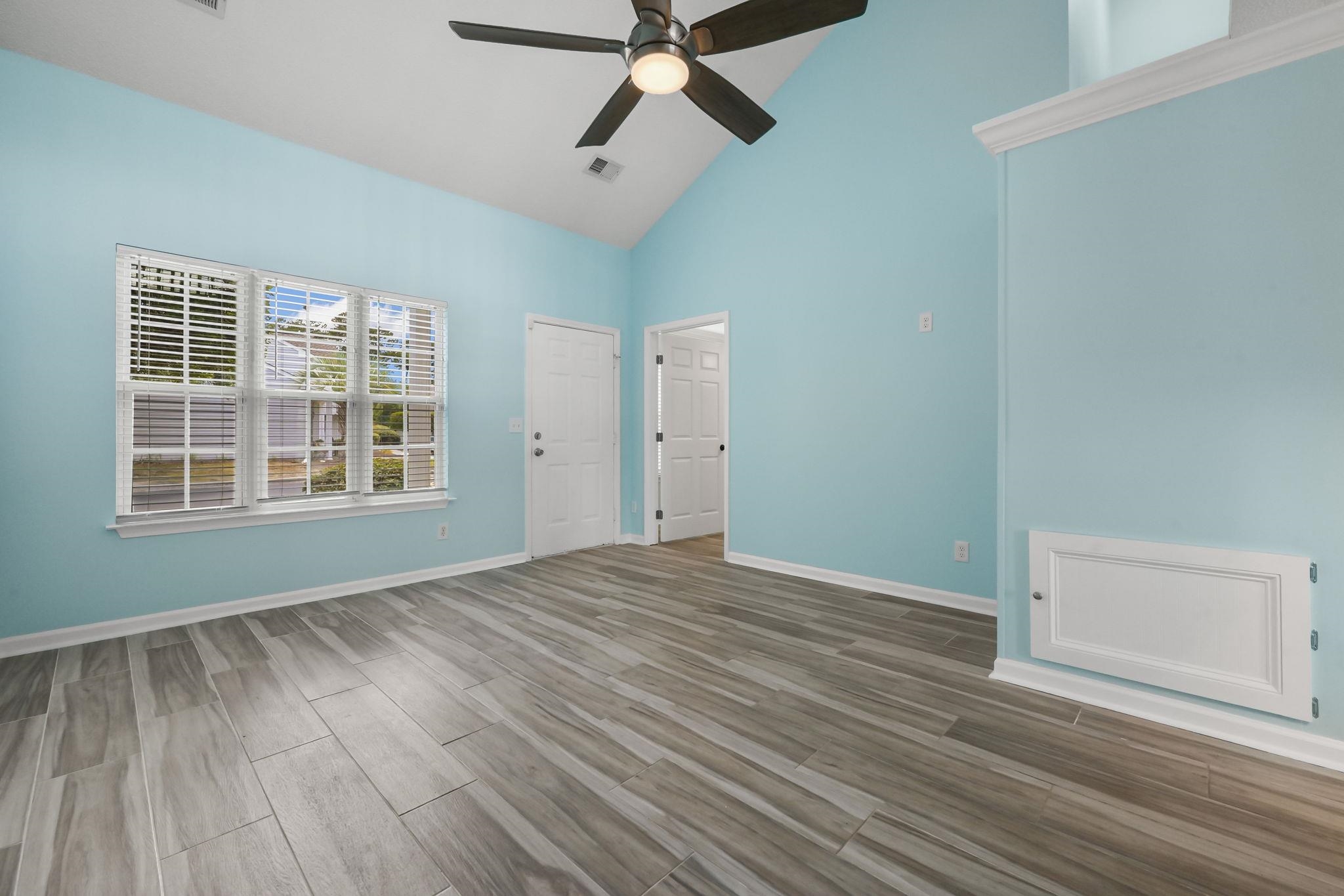 3550 Chestnut Dr. Property Photo 7