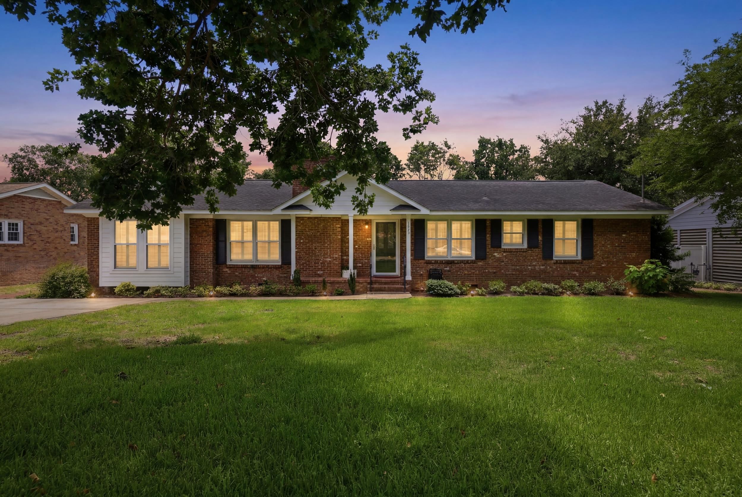 4700 Pine Lakes Dr. Property Photo 1