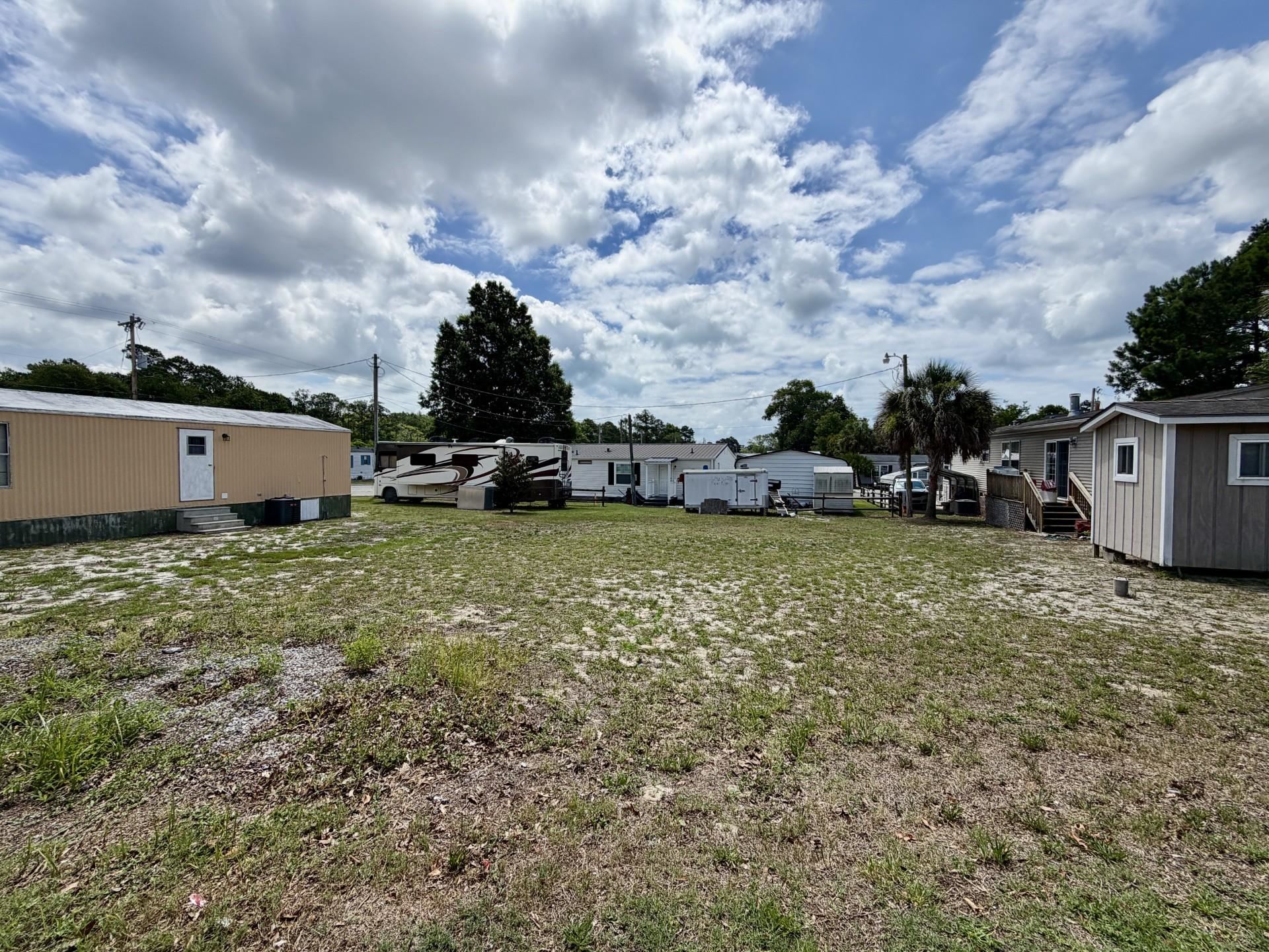 2602 Hill St. Property Photo 2
