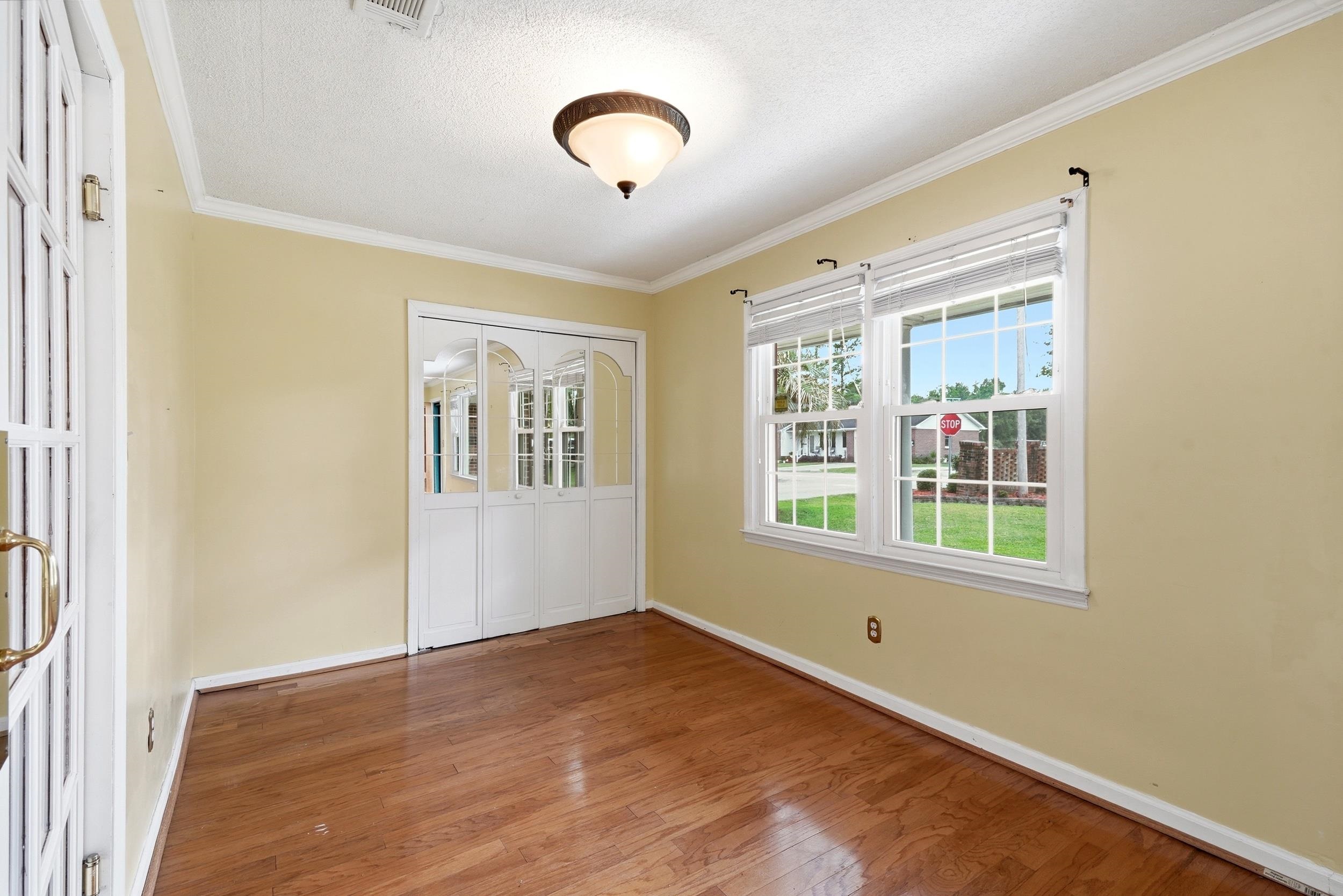 2208 Hare St. Property Photo 8