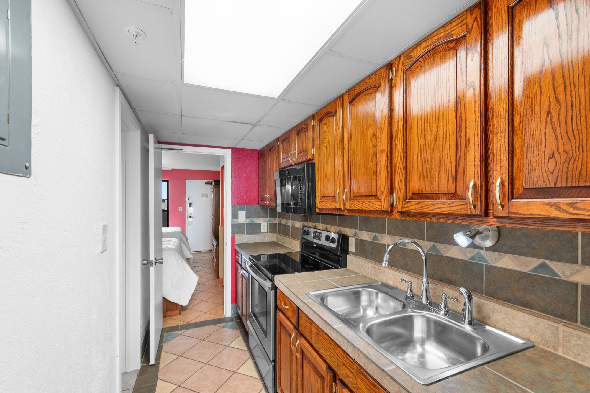 1501 S Ocean Blvd. Property Photo 6