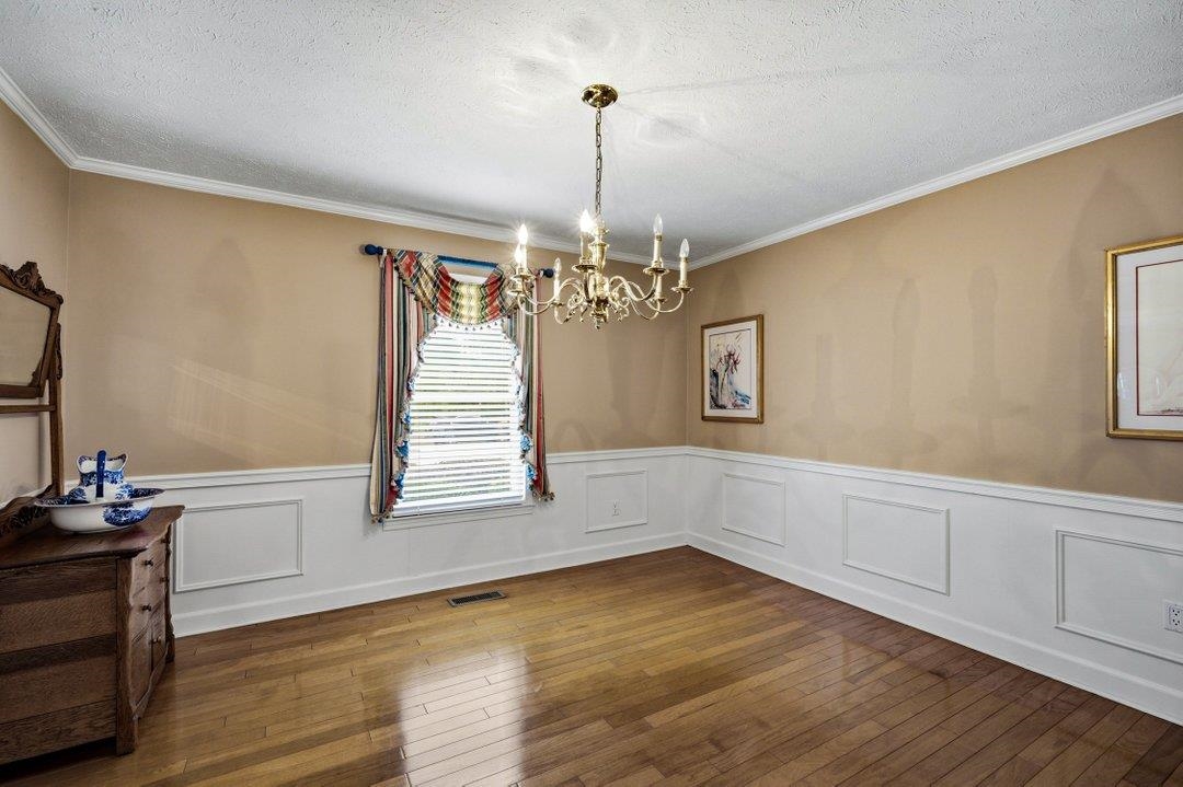 410 Pinecrest Dr. Property Photo 32