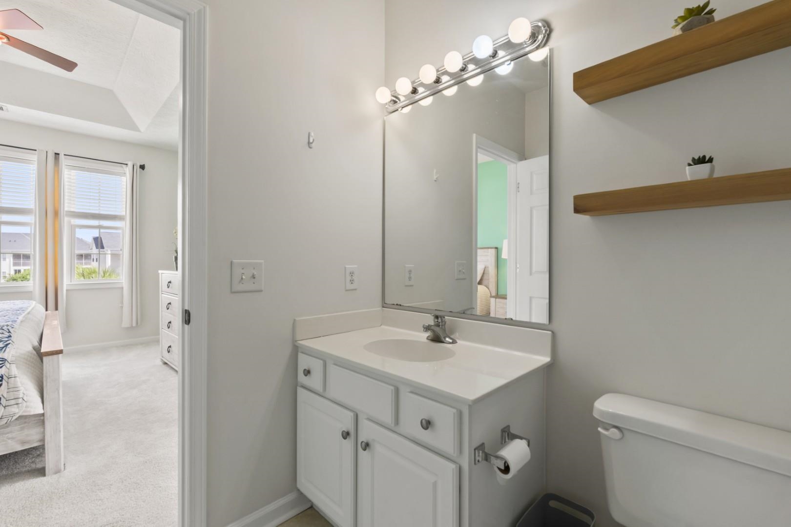 901 West Port Dr. Property Photo 31