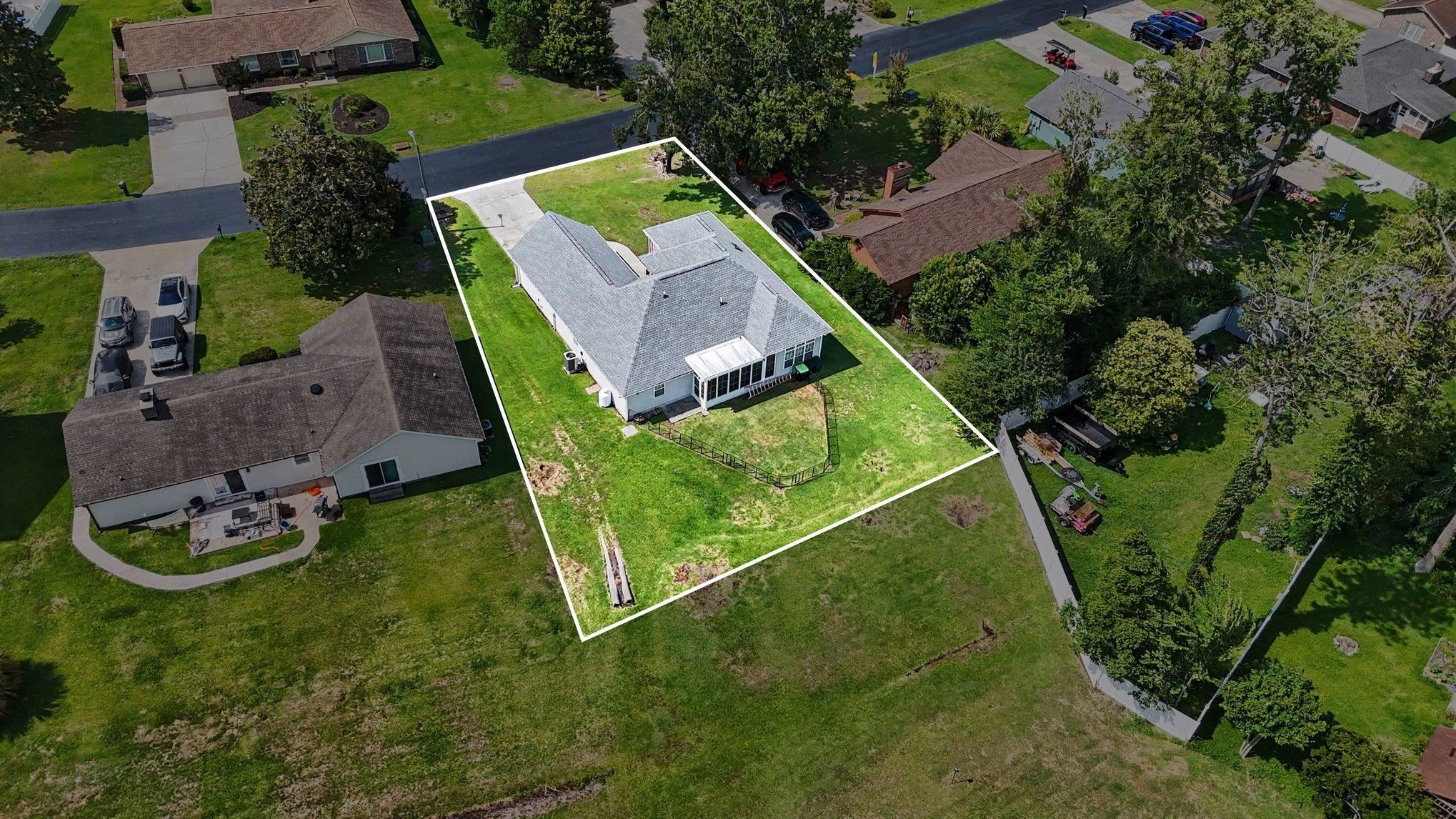 1110 Plantation Dr. Property Photo 32