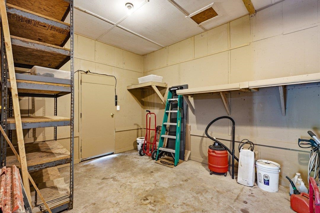 71 Baruch Ln. Property Photo 33