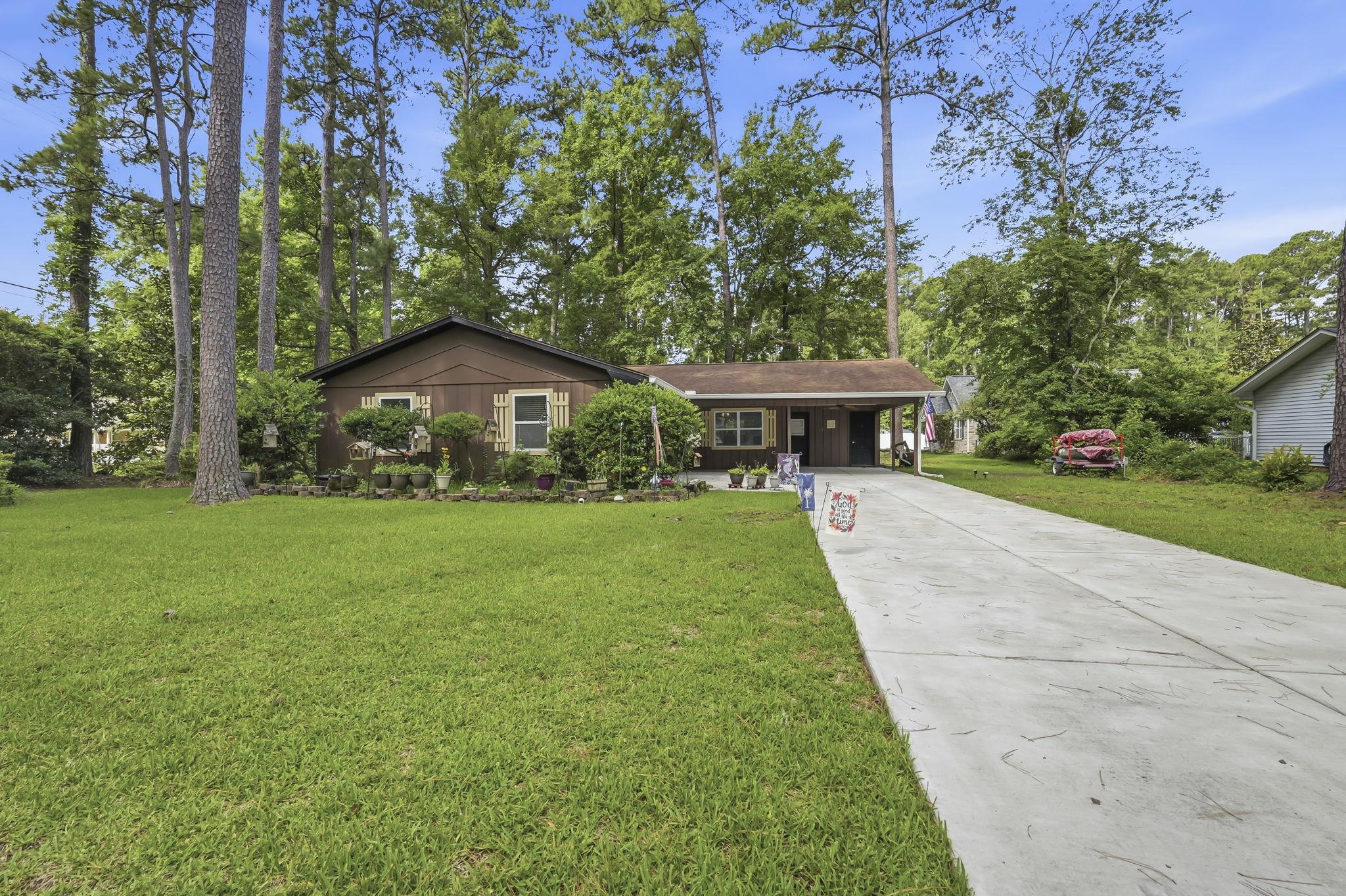 101 Quail Hollow Rd. Property Photo 1
