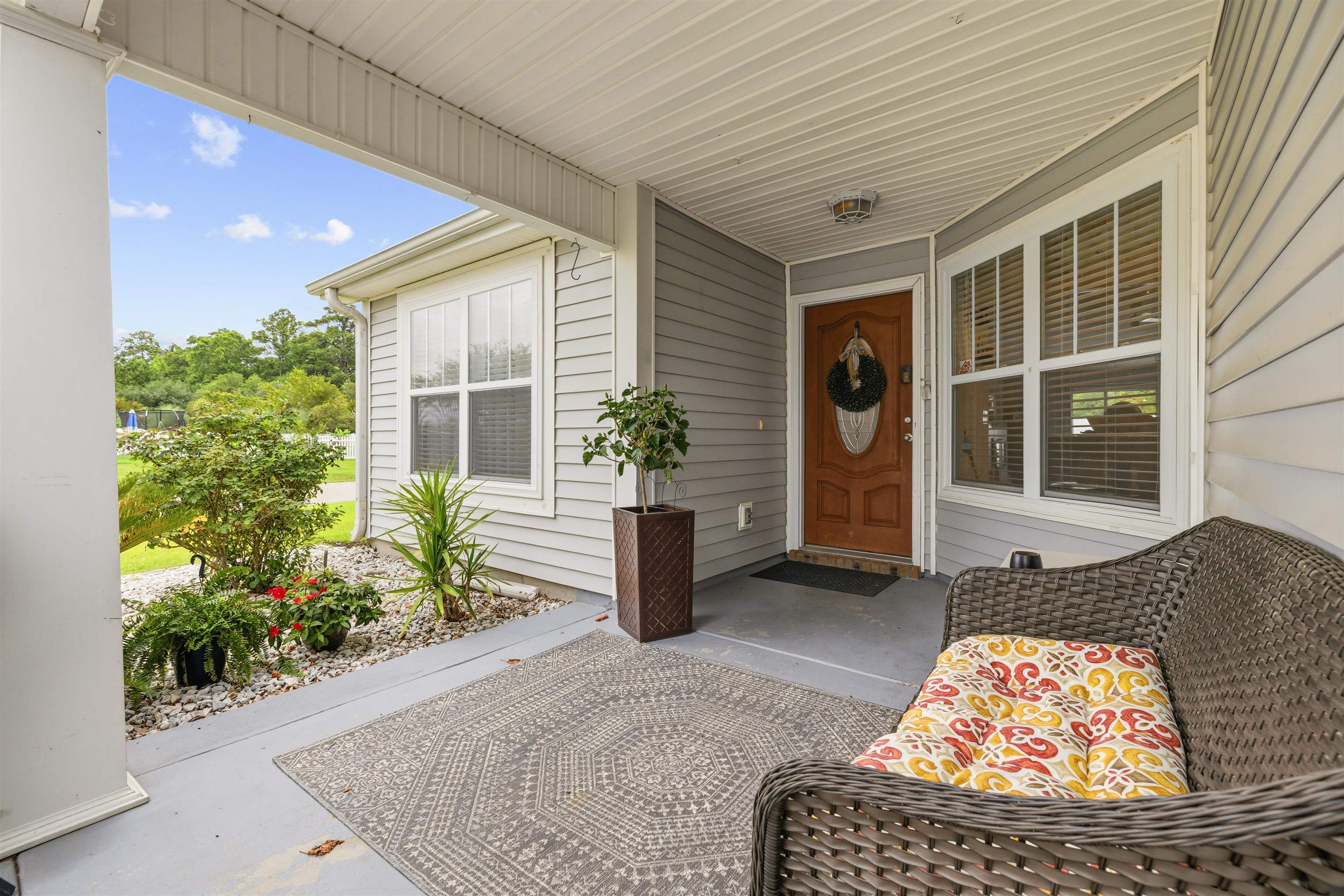 985 Bonita Loop Property Photo 4