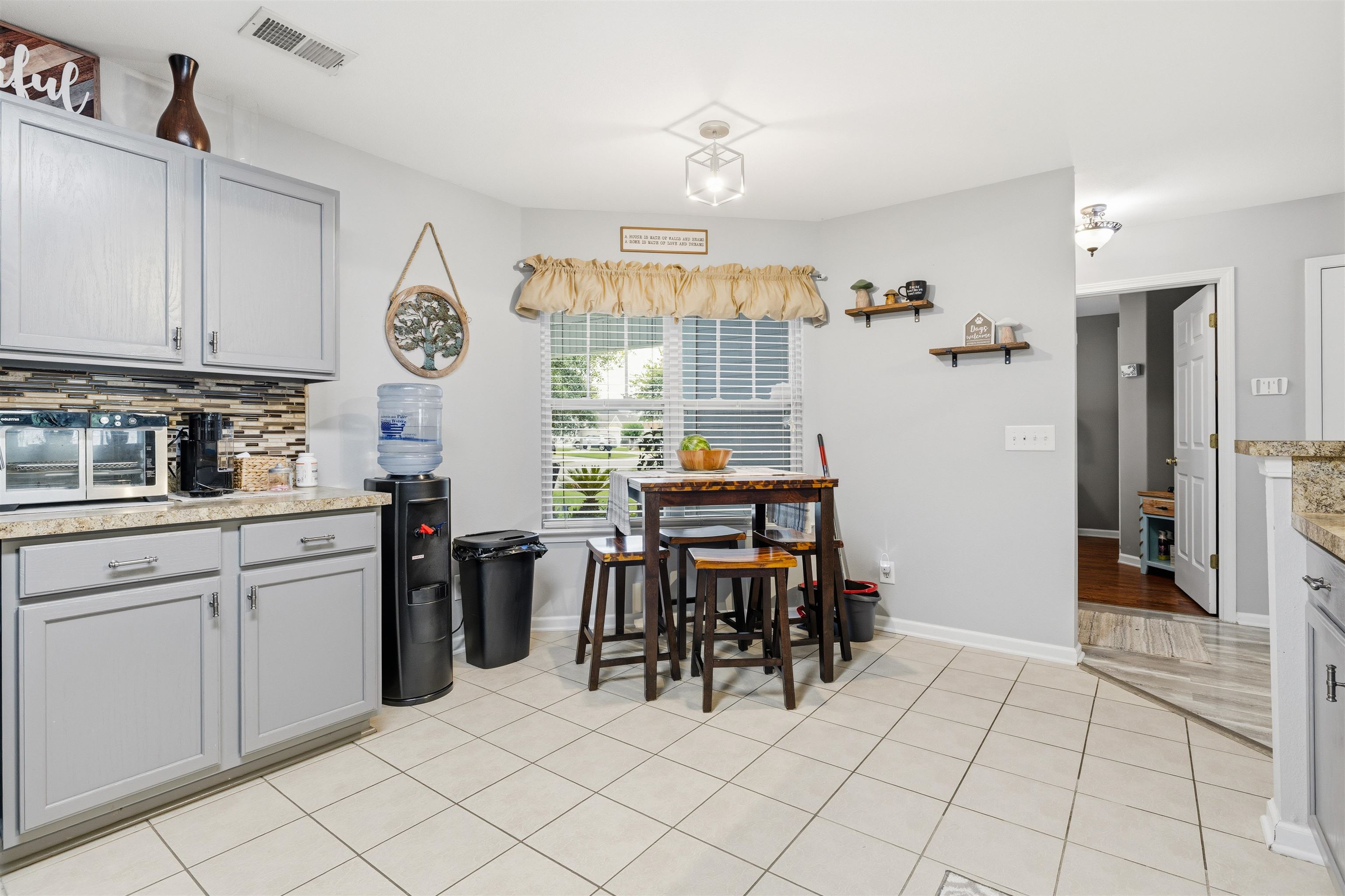 985 Bonita Loop Property Photo 13