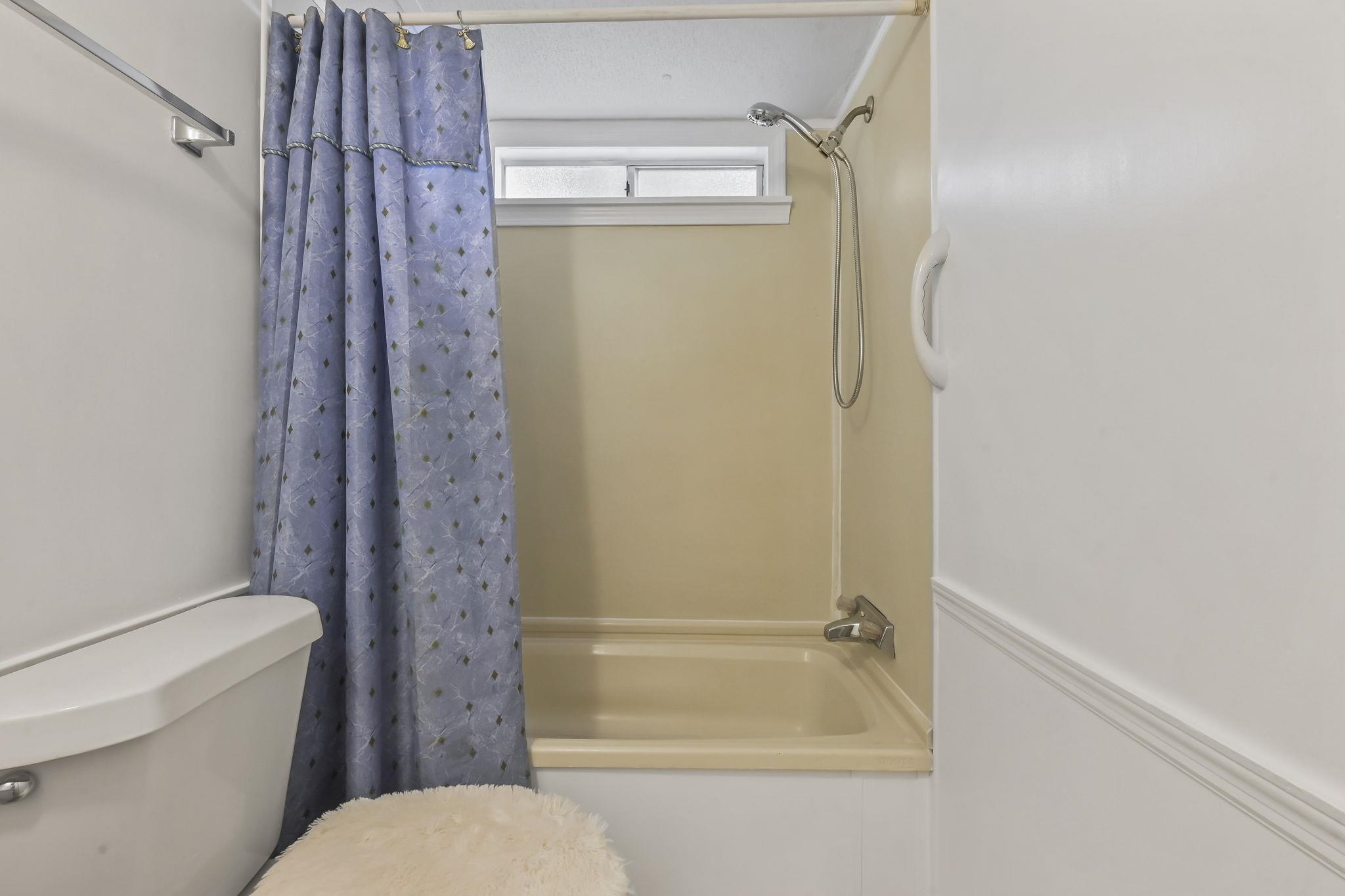 136 Crooked Island Circle Property Photo 13