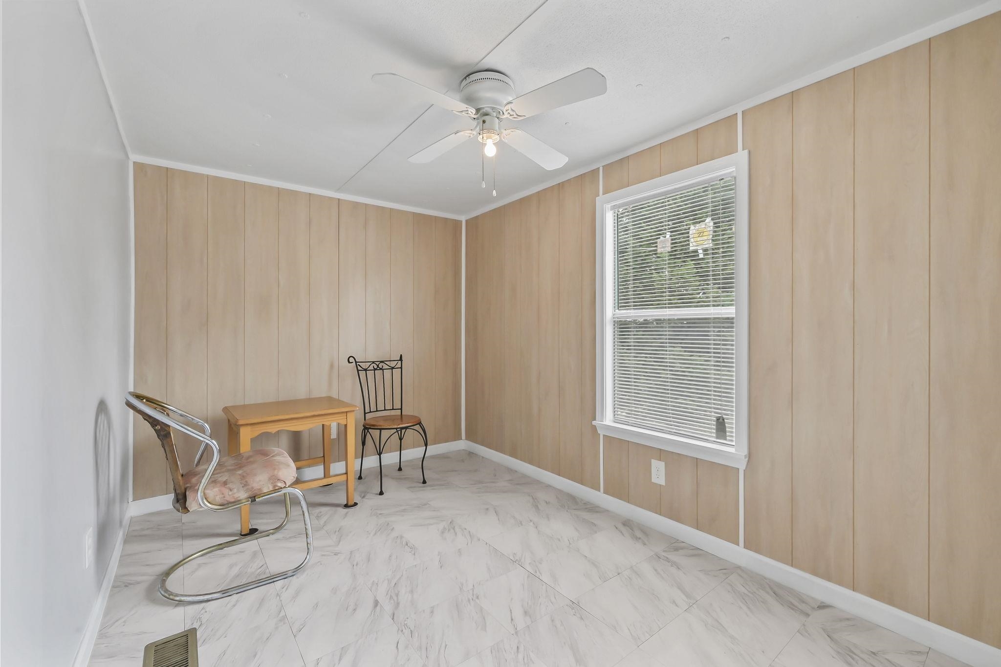 136 Crooked Island Circle Property Photo 14