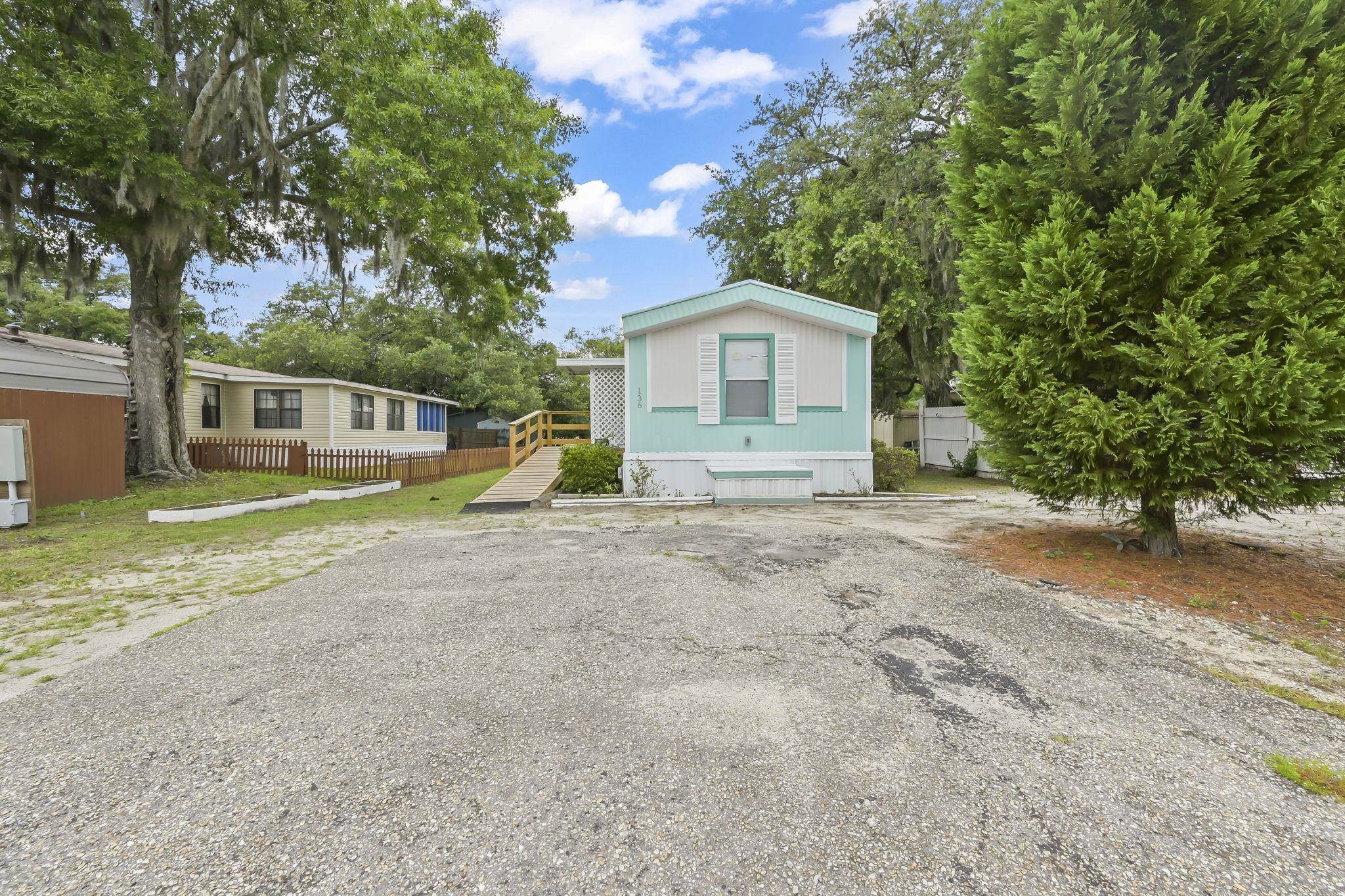 136 Crooked Island Circle Property Photo 29