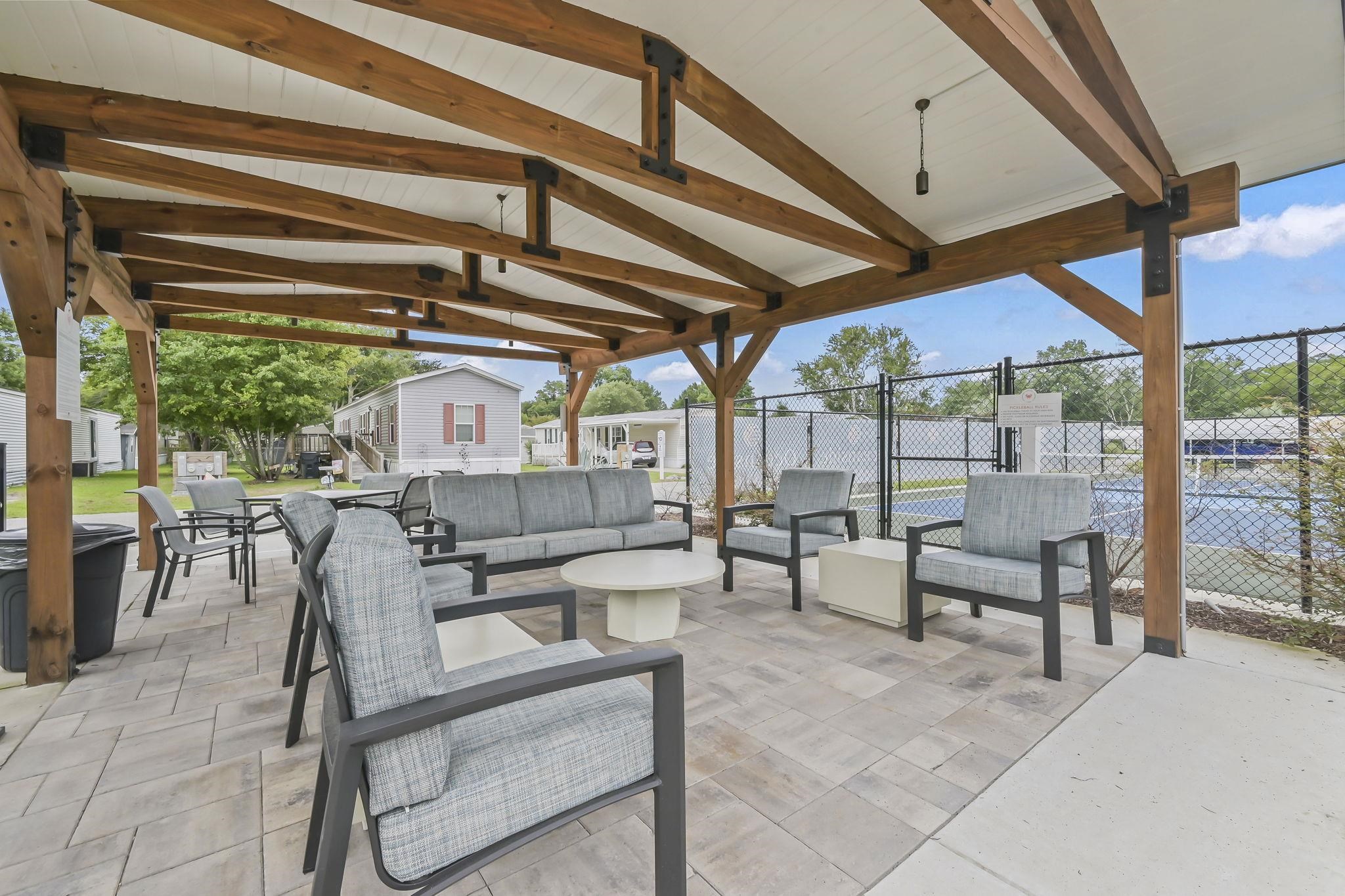 136 Crooked Island Circle Property Photo 41