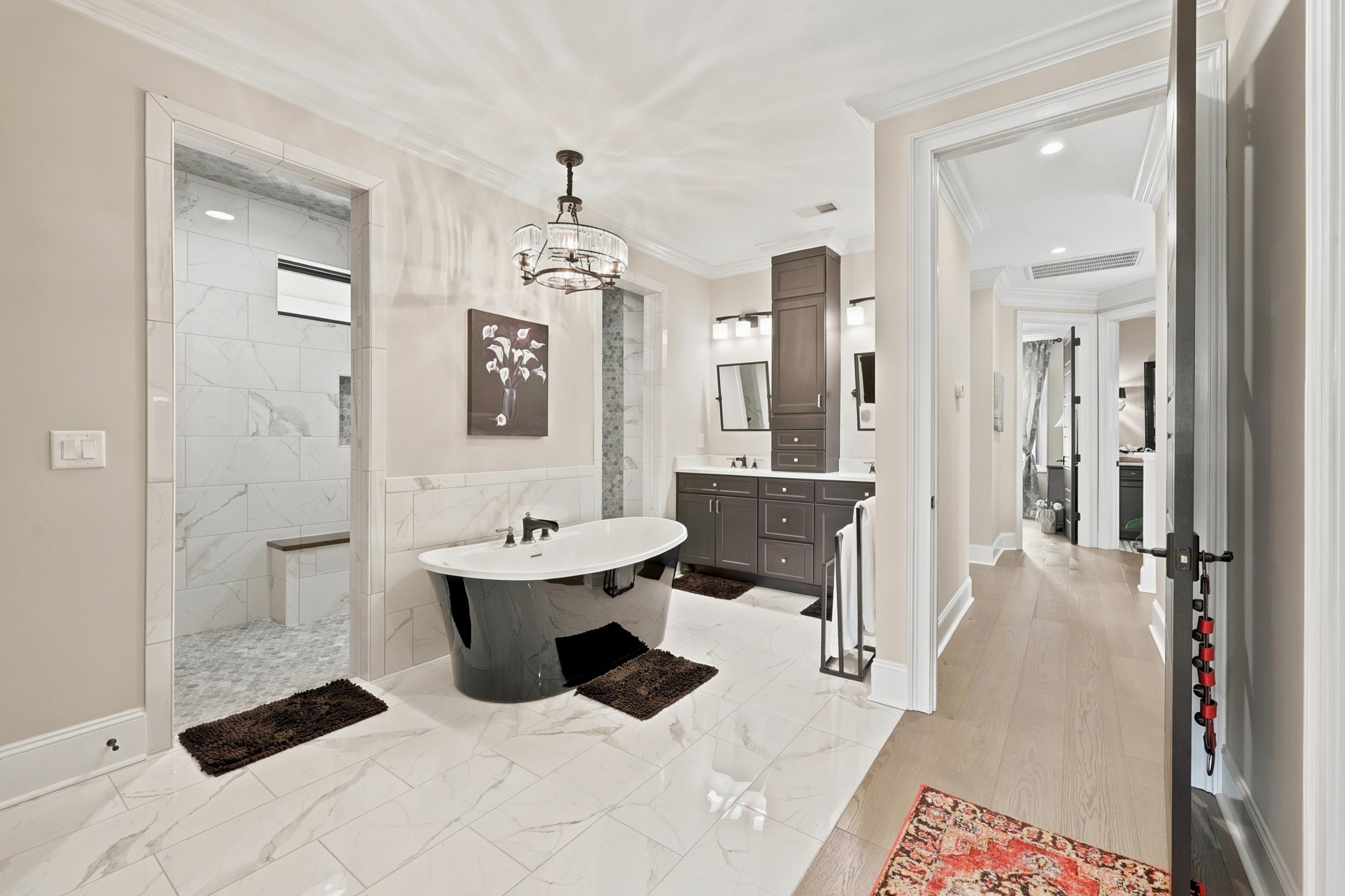 547 Bannockburn Rd. Property Photo 21