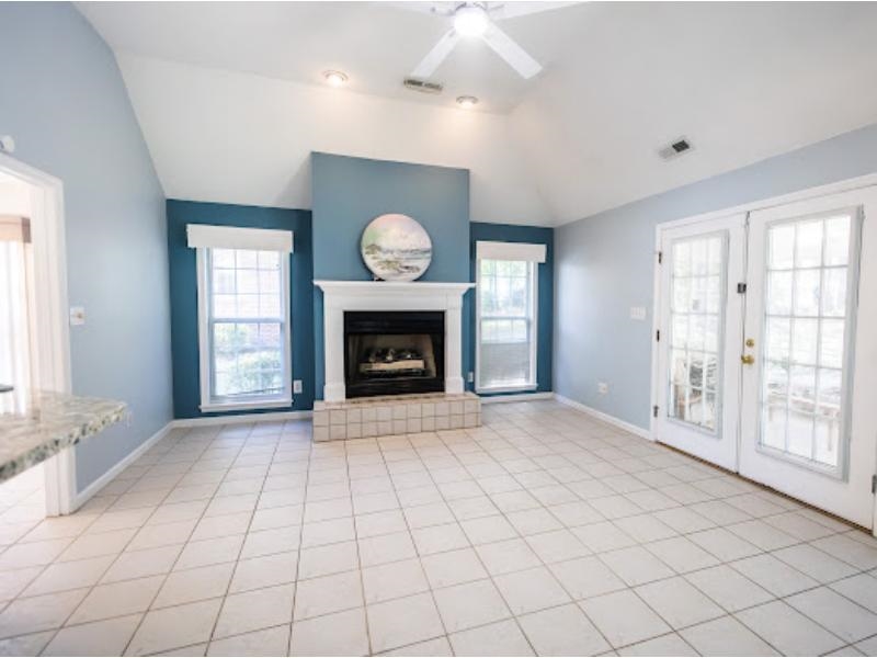 1003 Sea Horse Ct. Property Photo 11