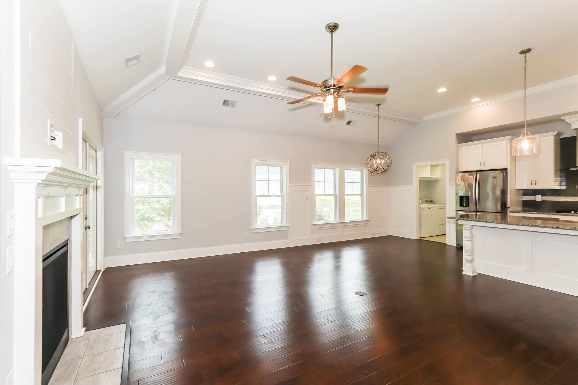 3085 Moss Bridge Ln. Property Photo 6