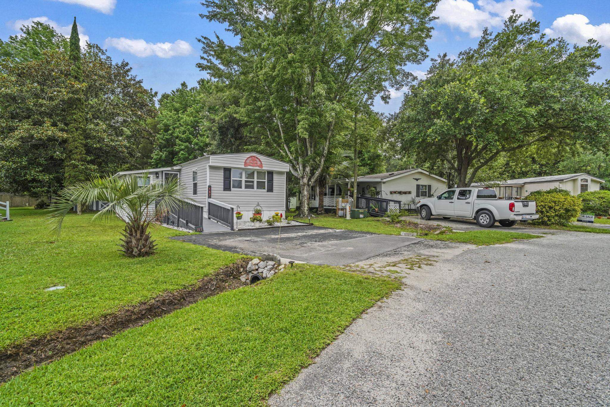 167 Crooked Island Circle Property Photo 1