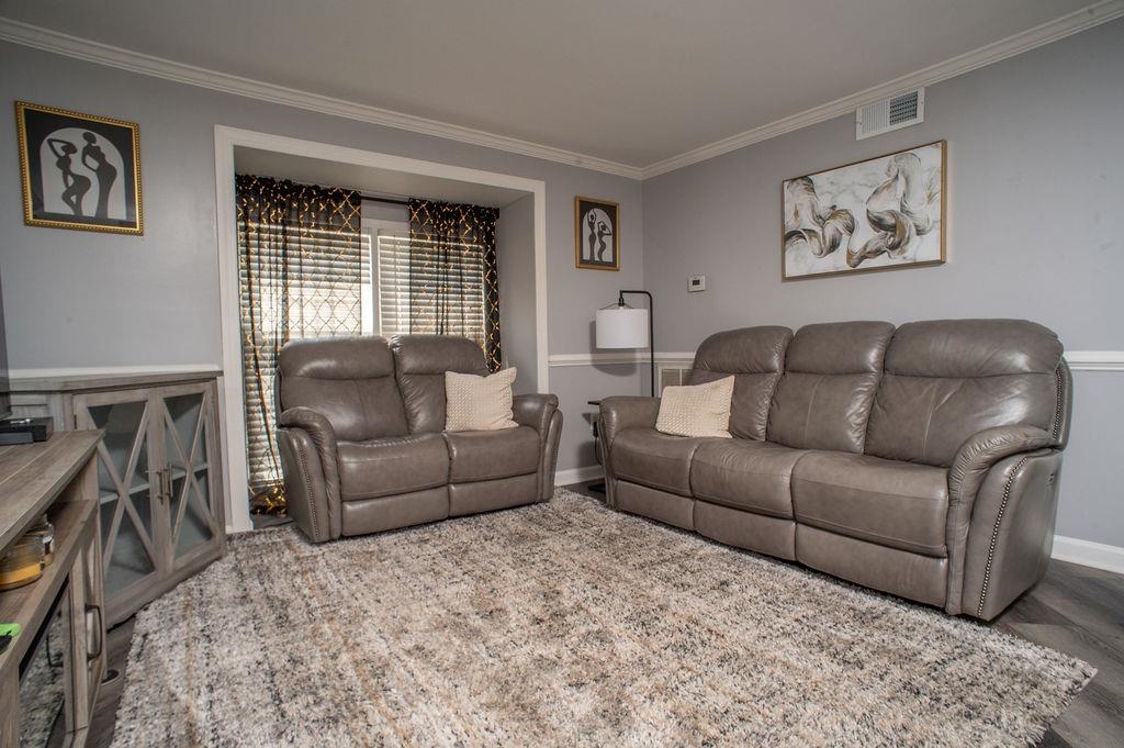 6702 Jefferson Pl. Property Photo 9