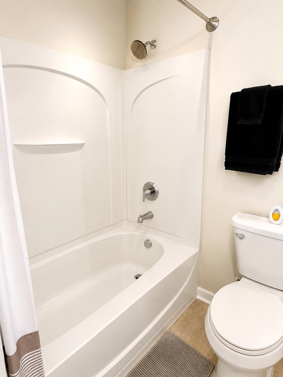 6253 Catalina Dr. Property Photo 11