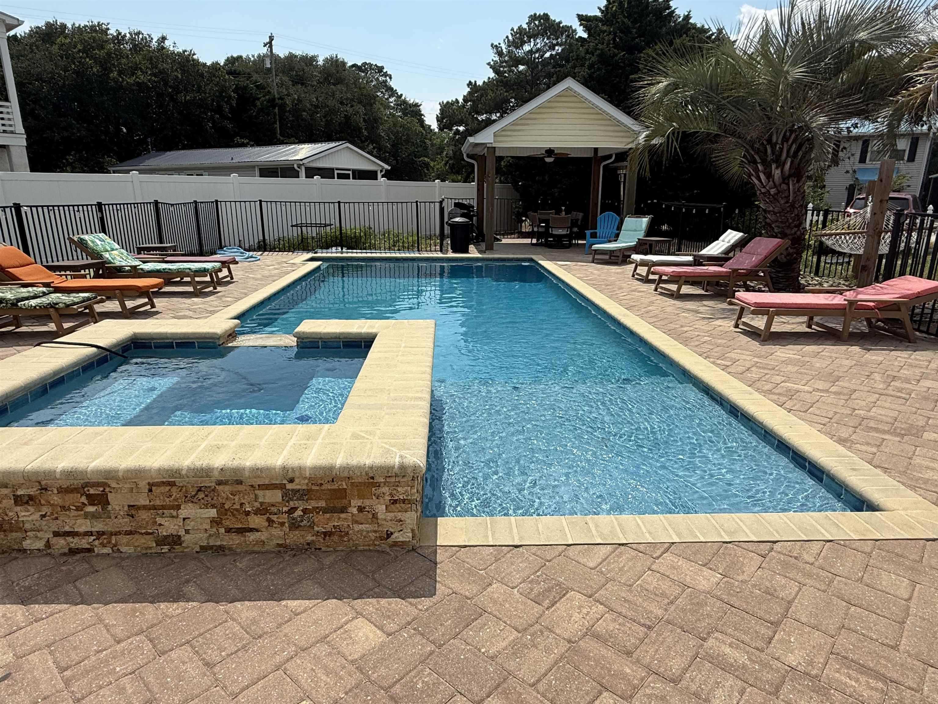 4806 S Ocean Blvd. Property Photo 2
