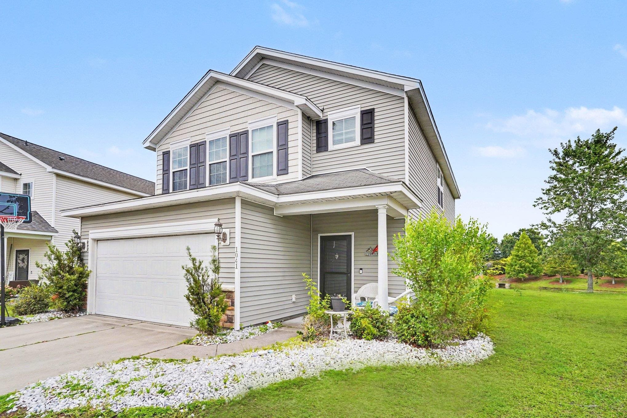 1041 Balmore Dr. Property Photo 1